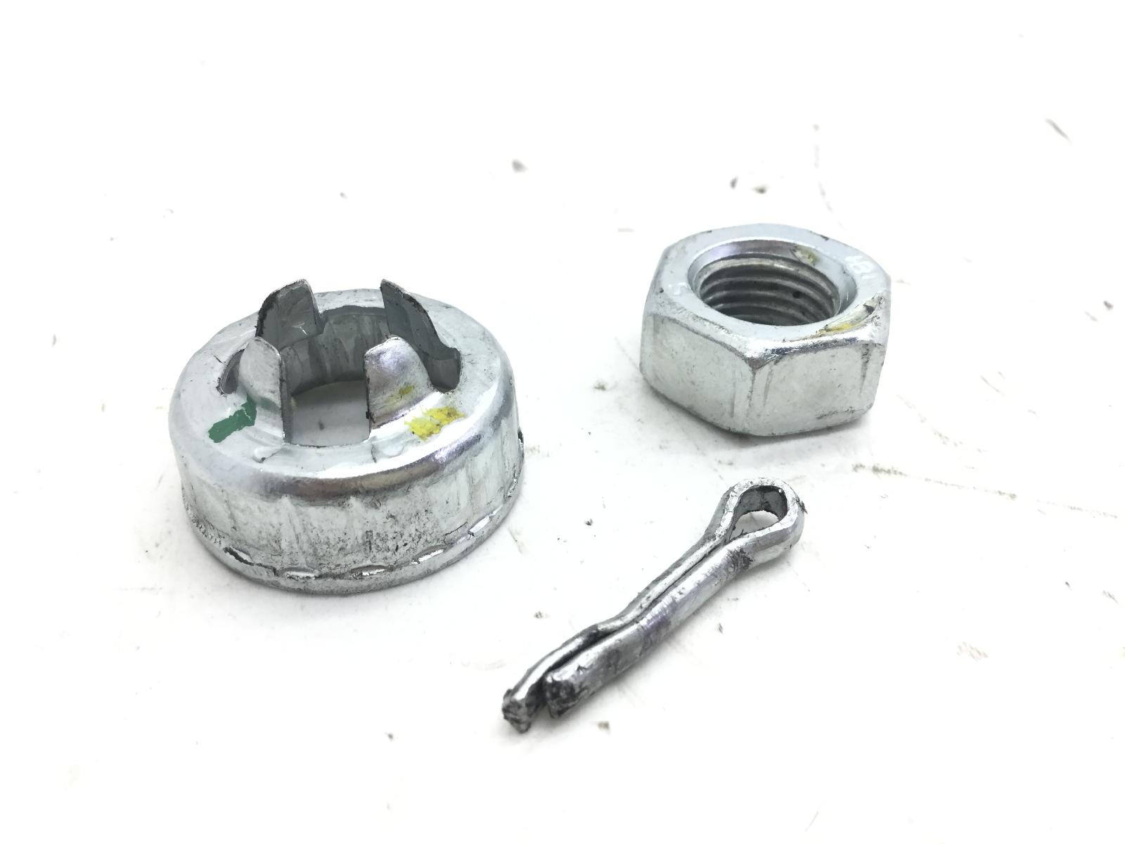 Piaggio vespa gts ie abs km 0 300 dado e cappellotto ruota anteriore 2016 2018 ma3300 - ma5200