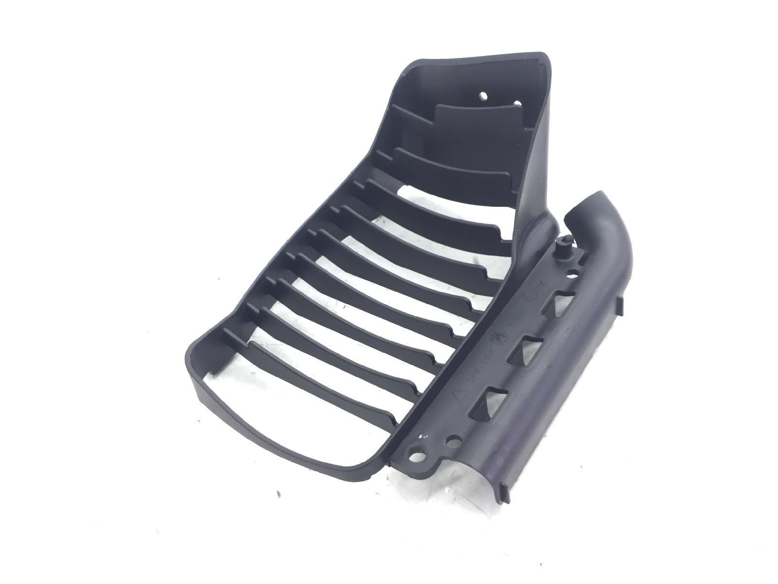 Piaggio vespa gts ie abs km 0 300 griglia destra protezione radiatore 2016 2018 ma3300 - ma5200