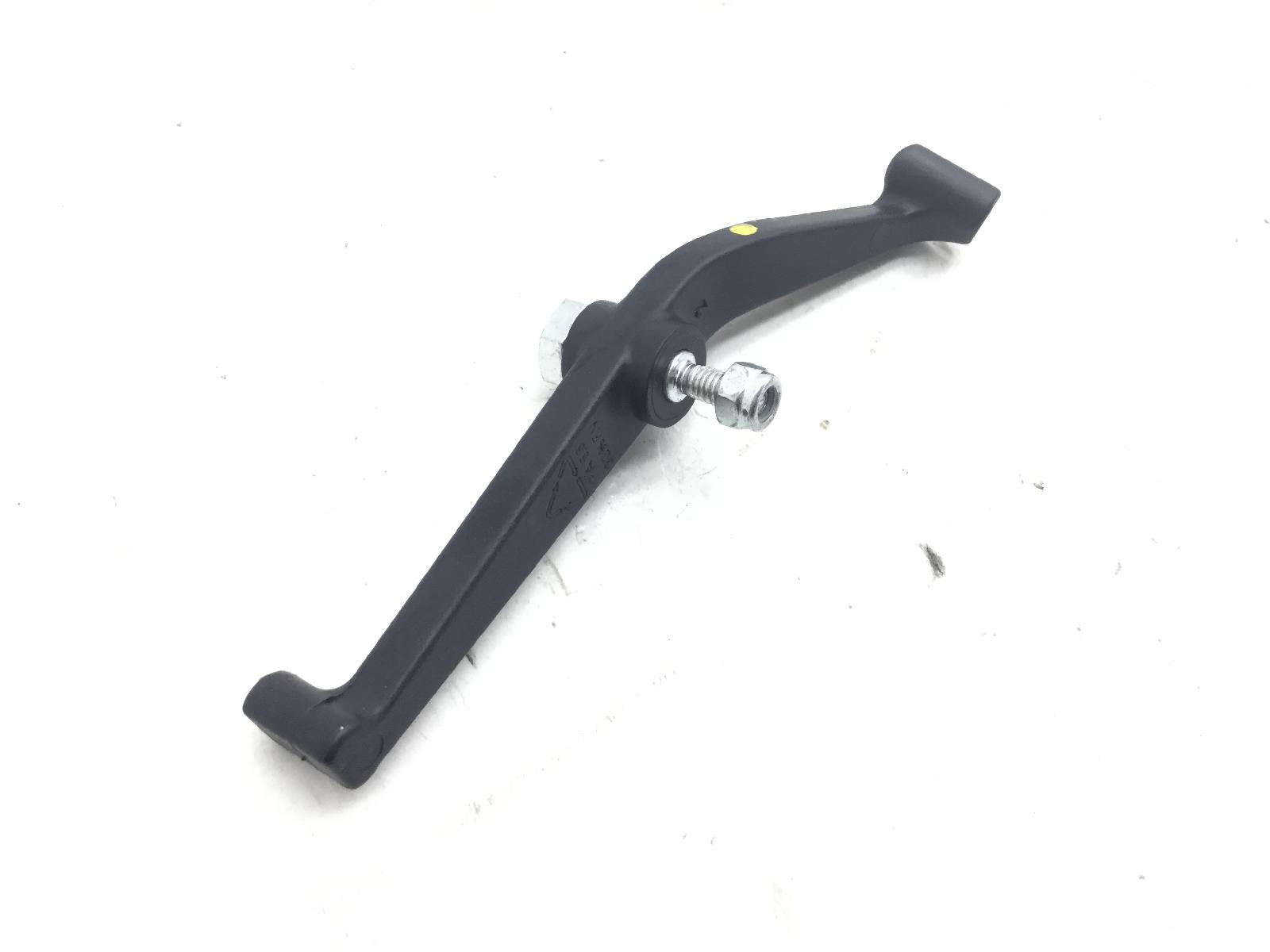 Piaggio vespa gts ie abs km 0 300 levetta apertura sportello controscudo 2016 2018 ma3300 - ma5200
