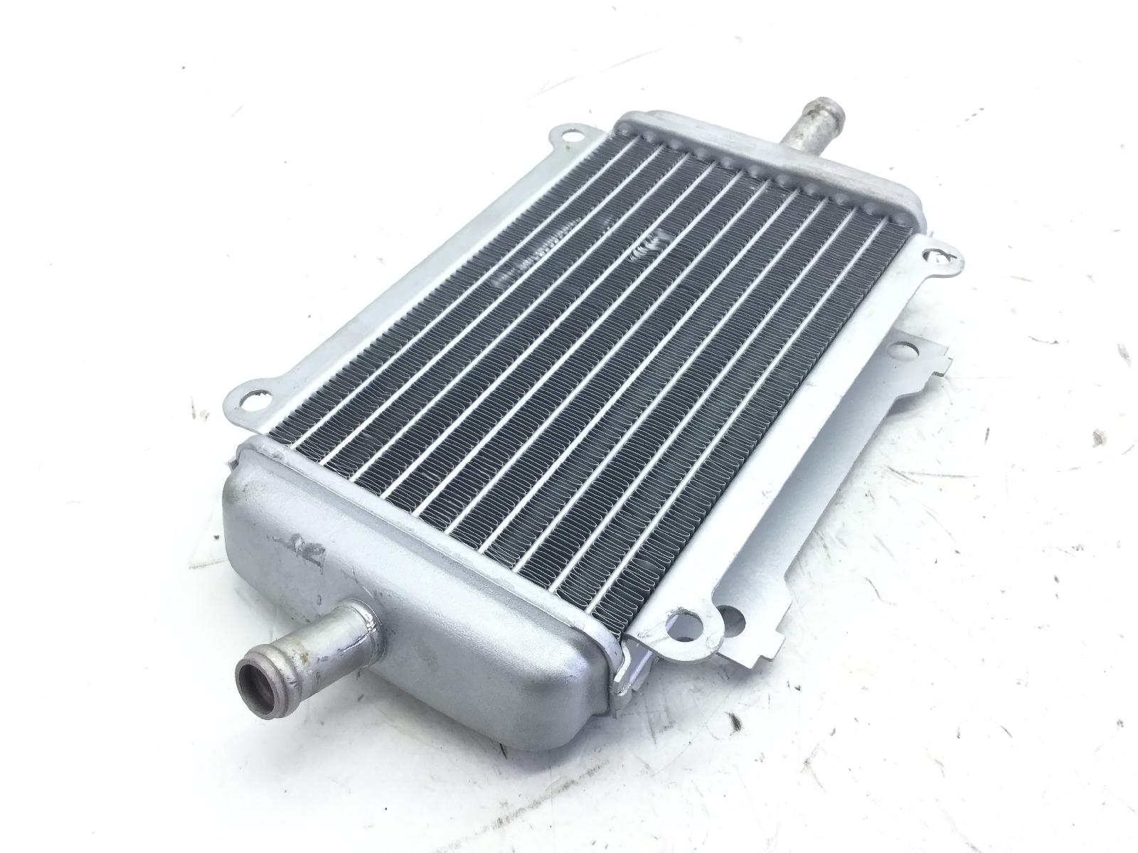 Piaggio vespa gts ie abs km 0 300 radiatore sinistro / destro 2016 2018 ma3300 - ma5200