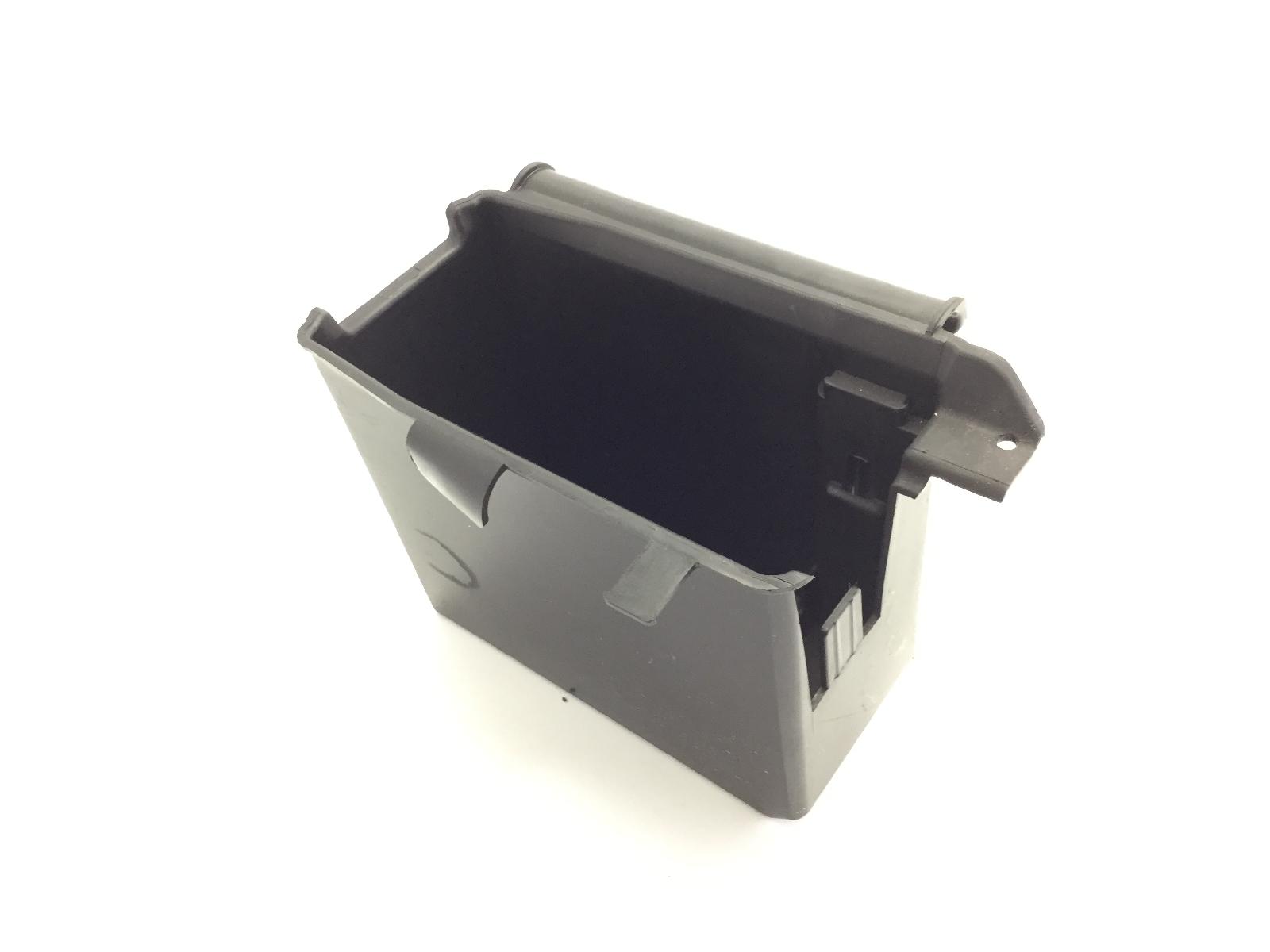 Piaggio vespa primavera iget abs 150 carena scatola vano batteria 2016 2020