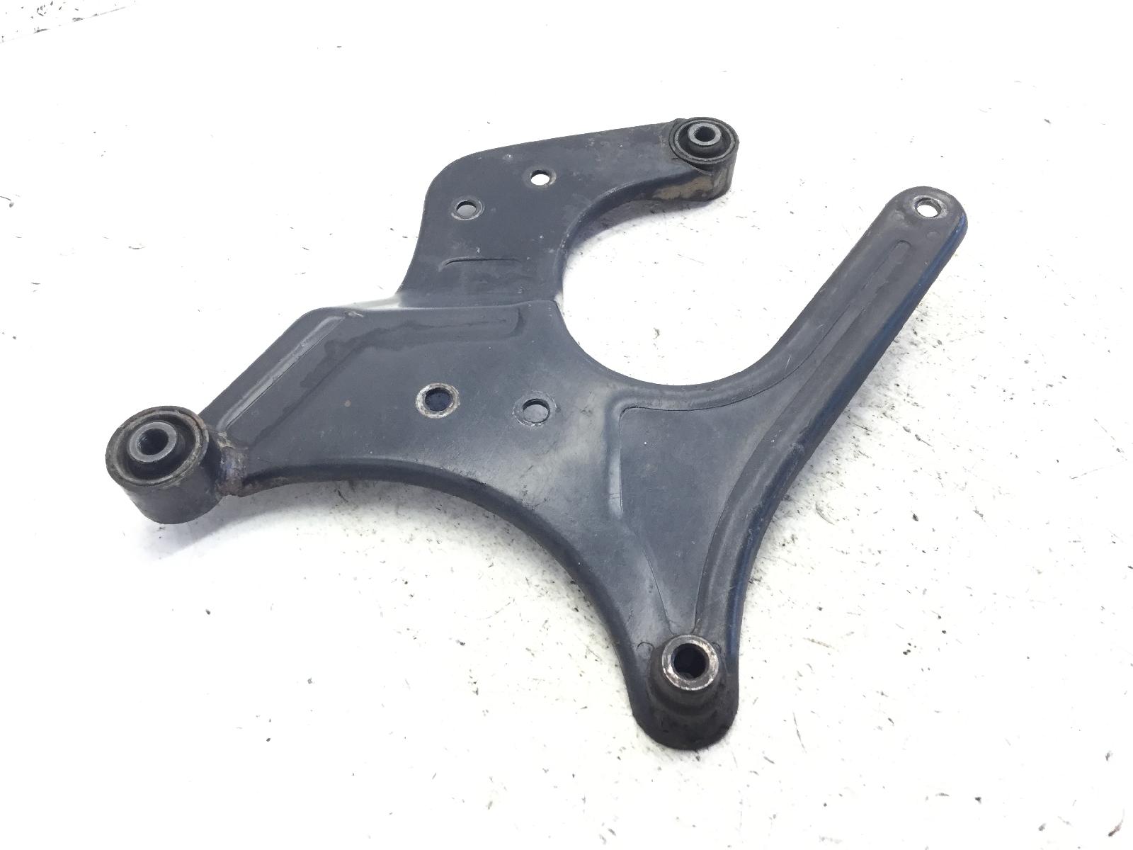 Aprilia leonardo 125 staffa supporto scarico marmitta 1999 2000 mb03