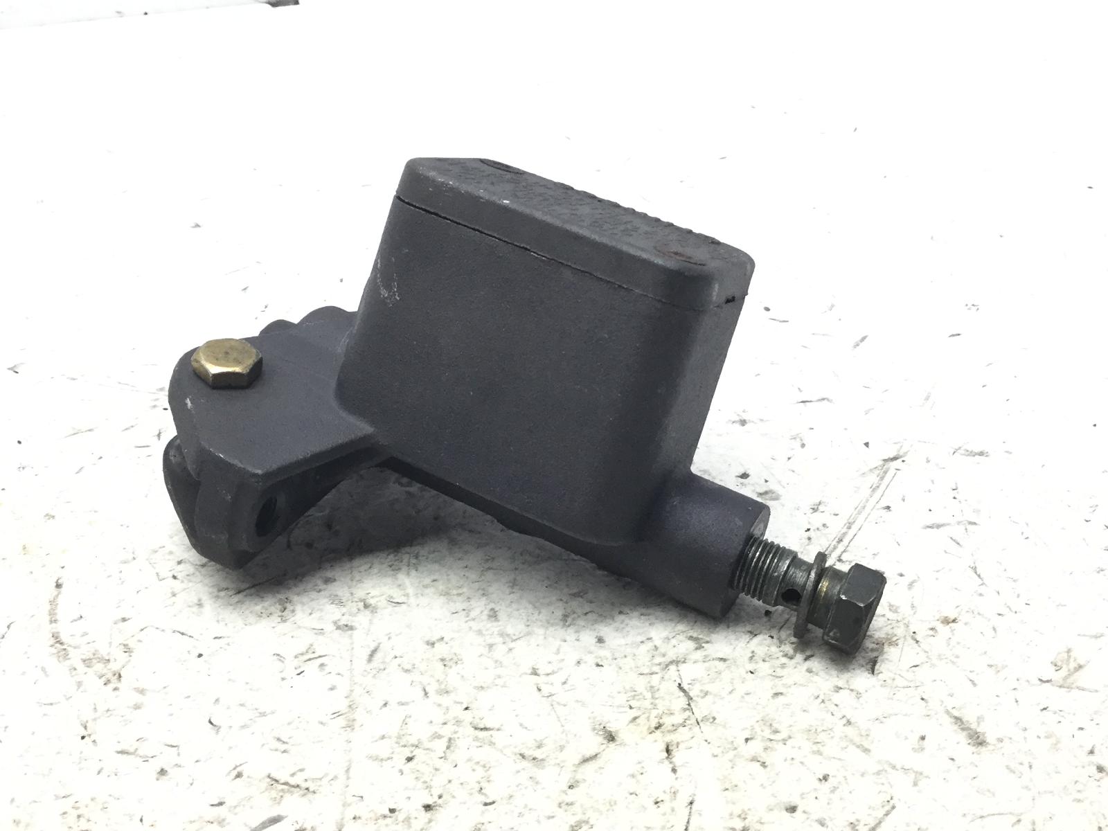 Aprilia leonardo 250 pompa destra freno anteriore no leva no sensore 2001 2001
