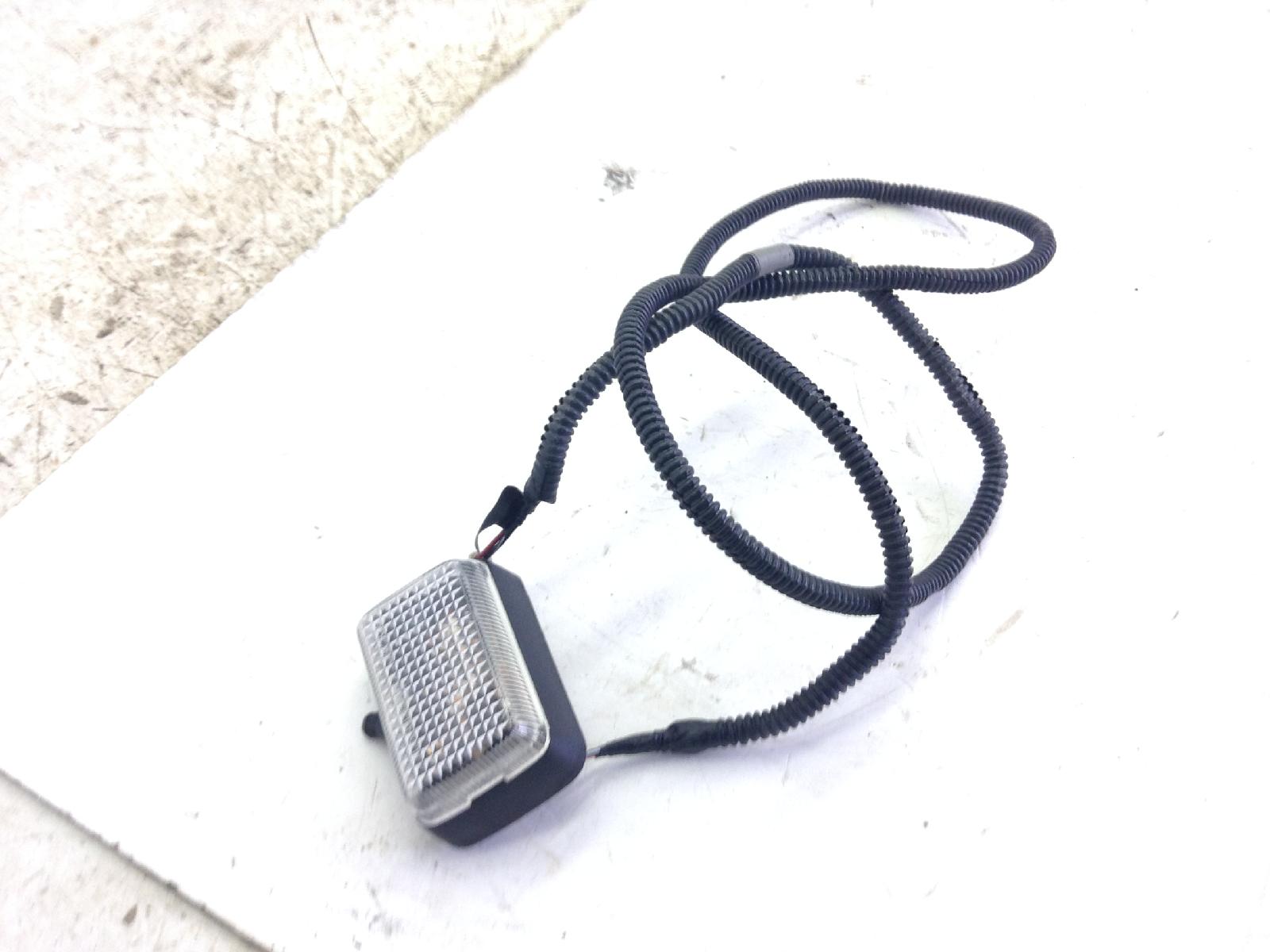 Suzuki burgman abs l0 650 luce carena vano sottosella 2010 2010 bu132