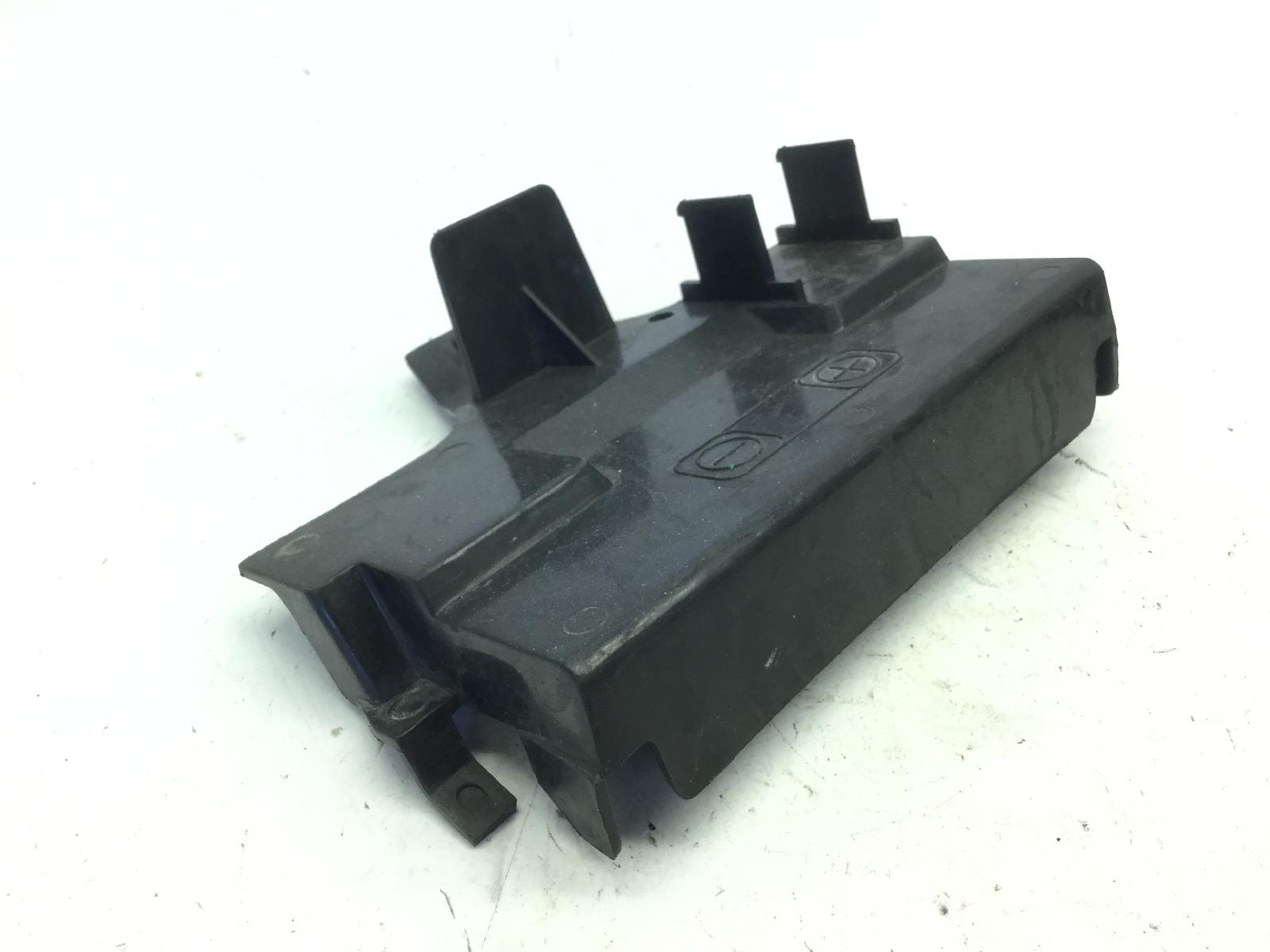 Suzuki burgman abs l0 650 coperchio tappo vano batteria 2010 2010 bu132