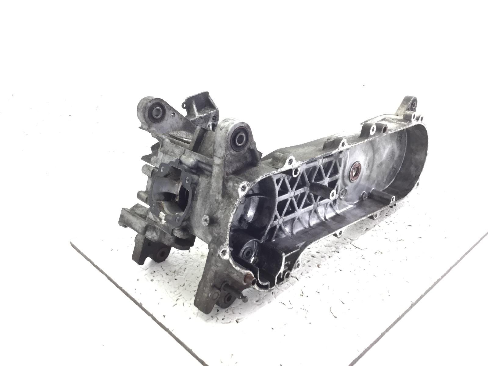 Kymco people e2 2t 50 carter motore vuoto mod: ba10a 2003 2003 b10020