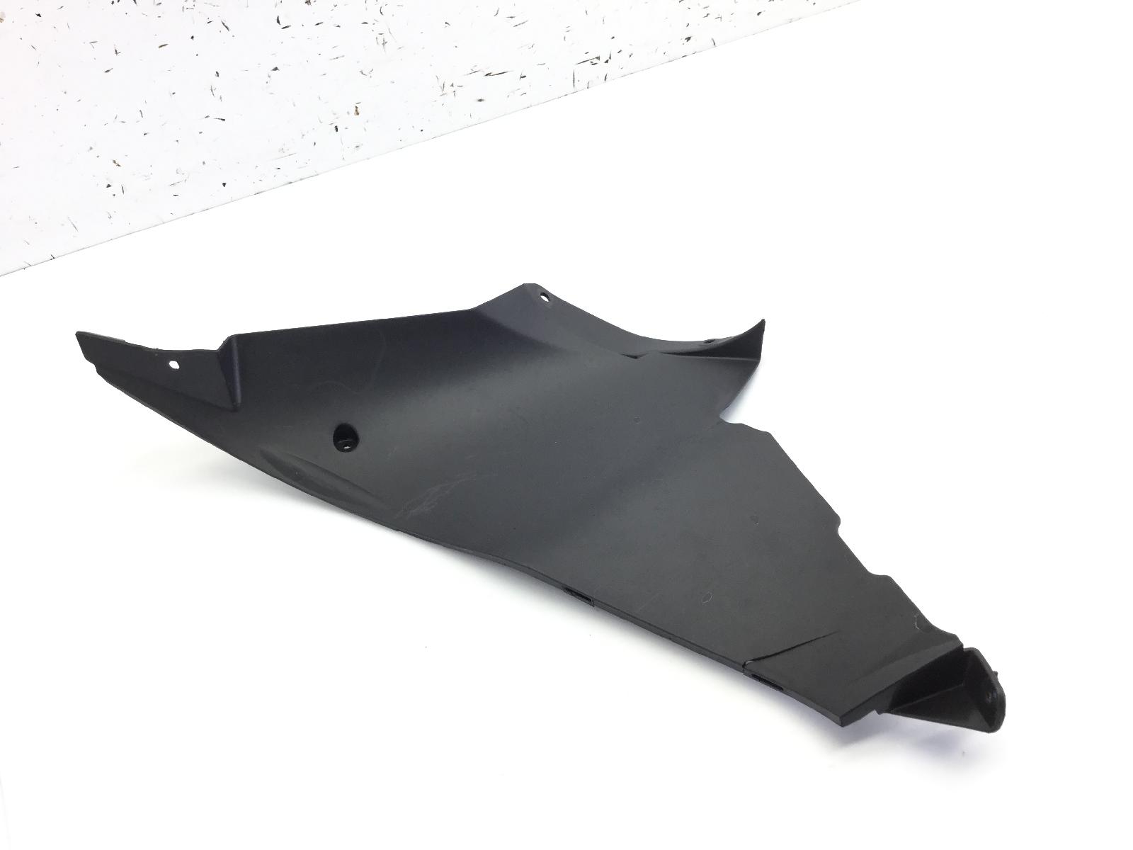 Suzuki gsx-r 125 pannello interno carena fiancata anteriore destra 2018 2018 dl33a