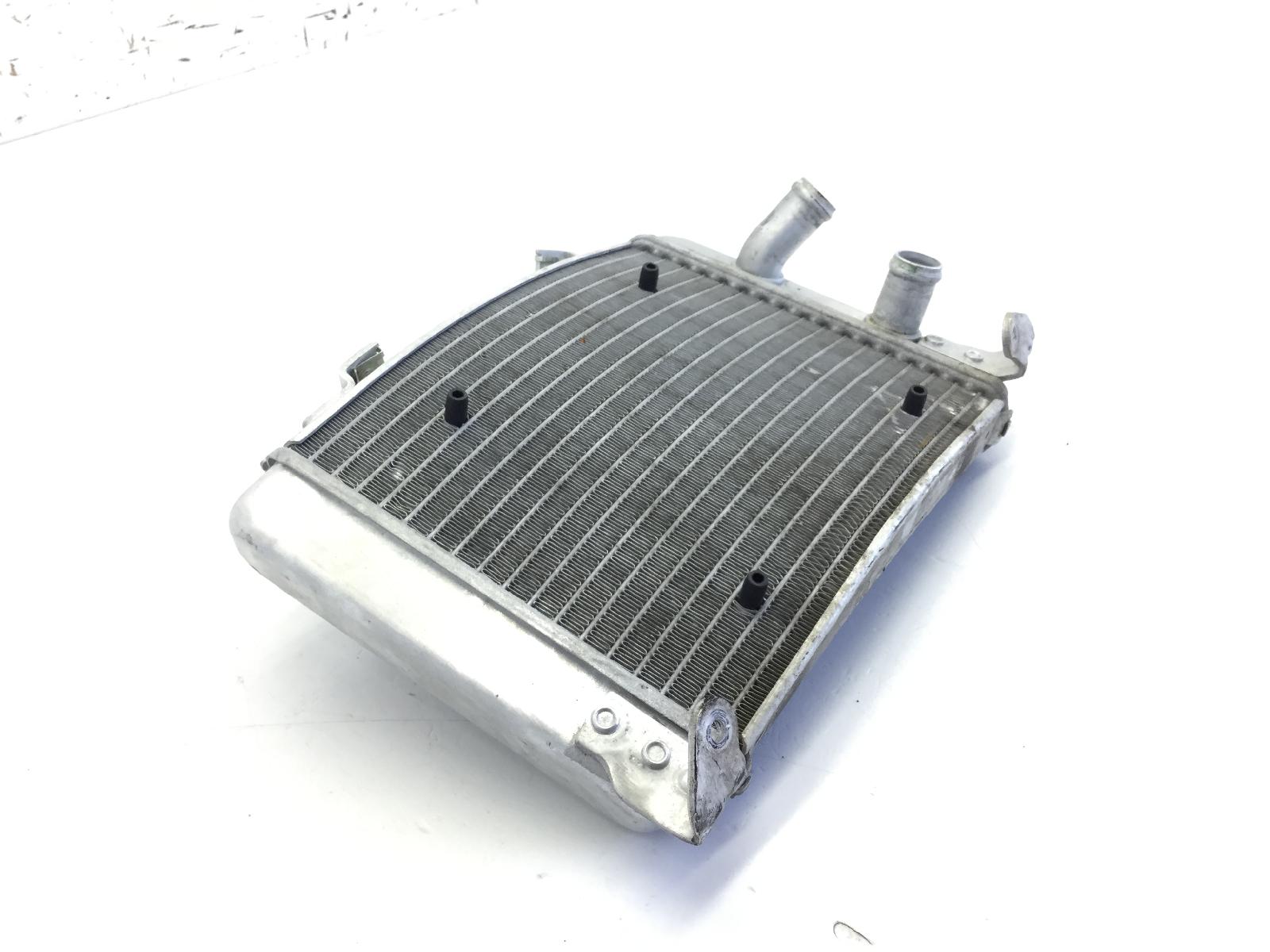 Bmw c 400 gt 350 radiatore leggermente deformato 2019 2020 wb40c0602k.......