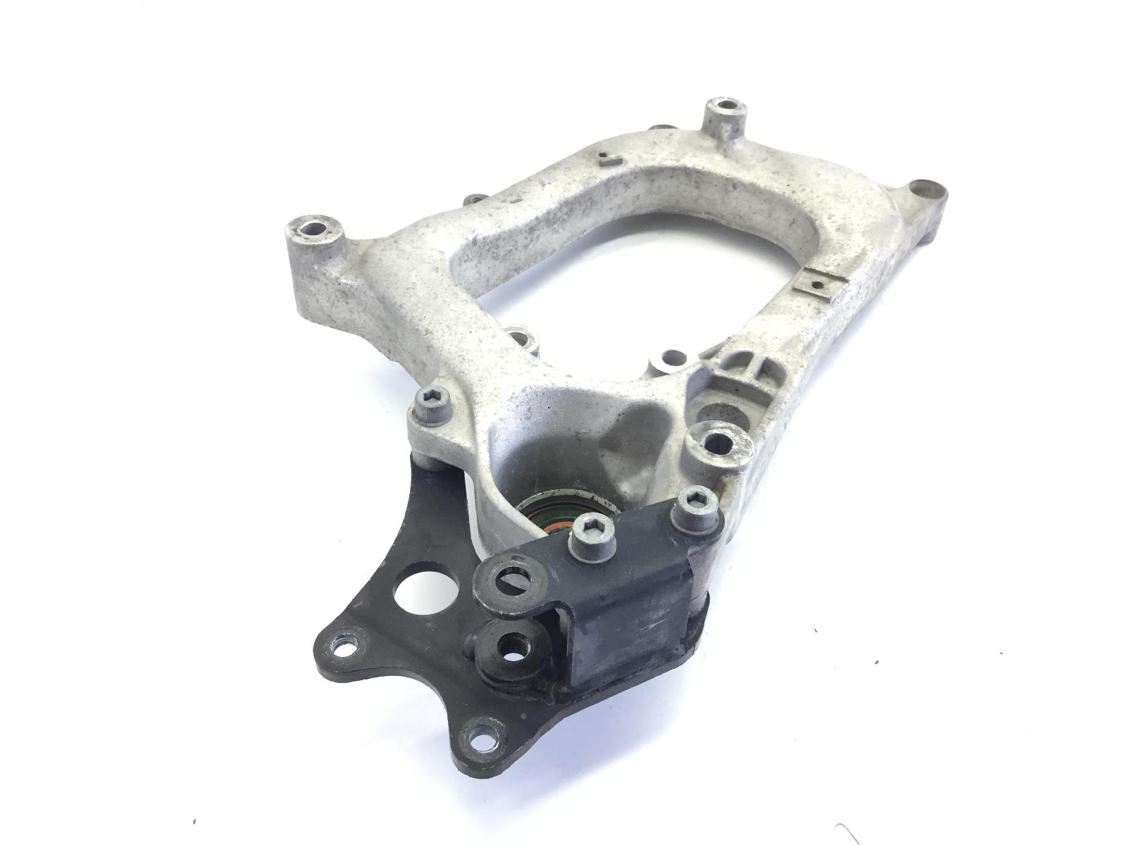 Piaggio mp3 erl ibrido 300 staffa supporto scarico marmitta 2010 2013 m65200