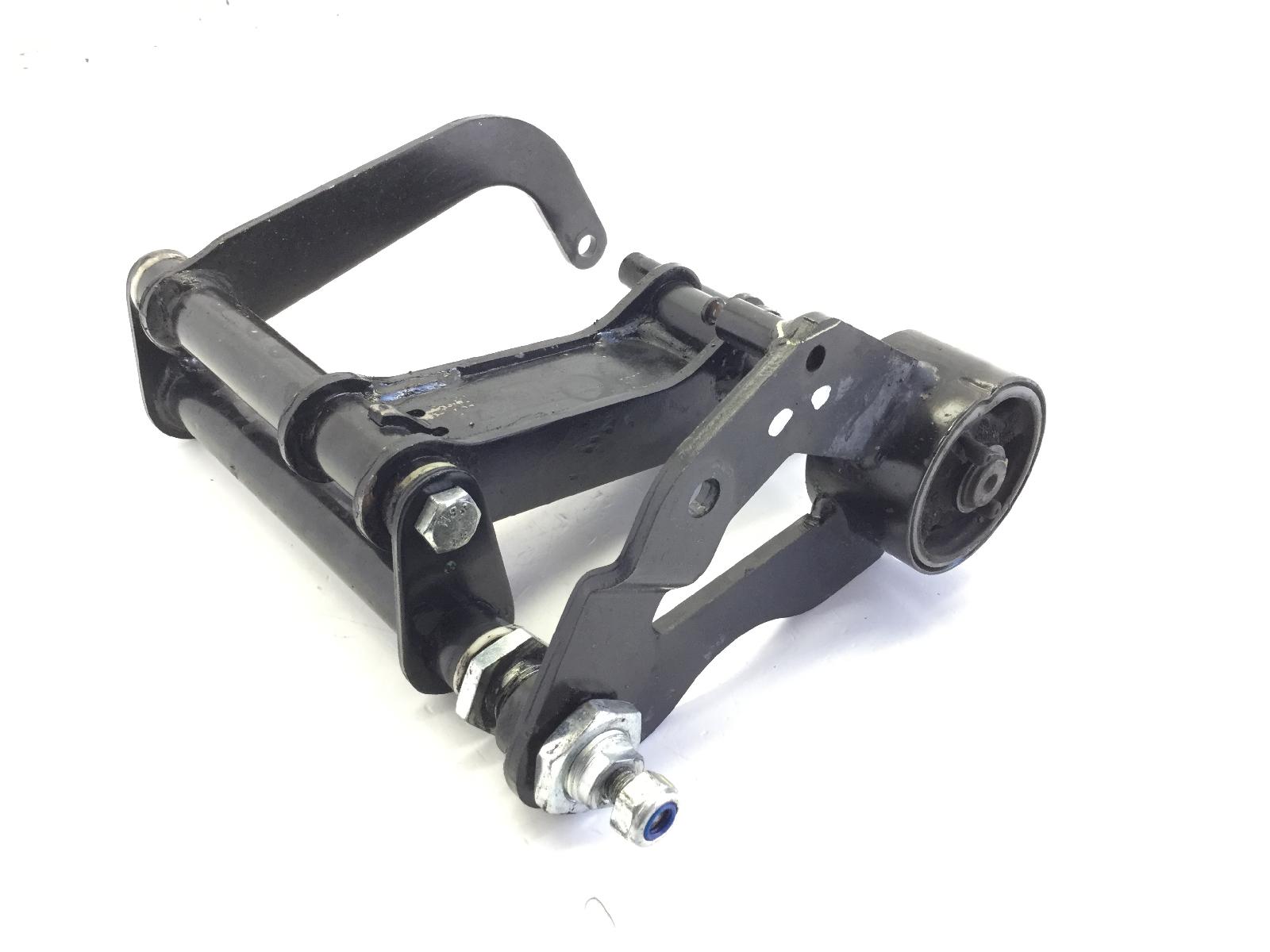Piaggio mp3 erl ibrido 300 staffa supporto motore 2010 2013 m65200