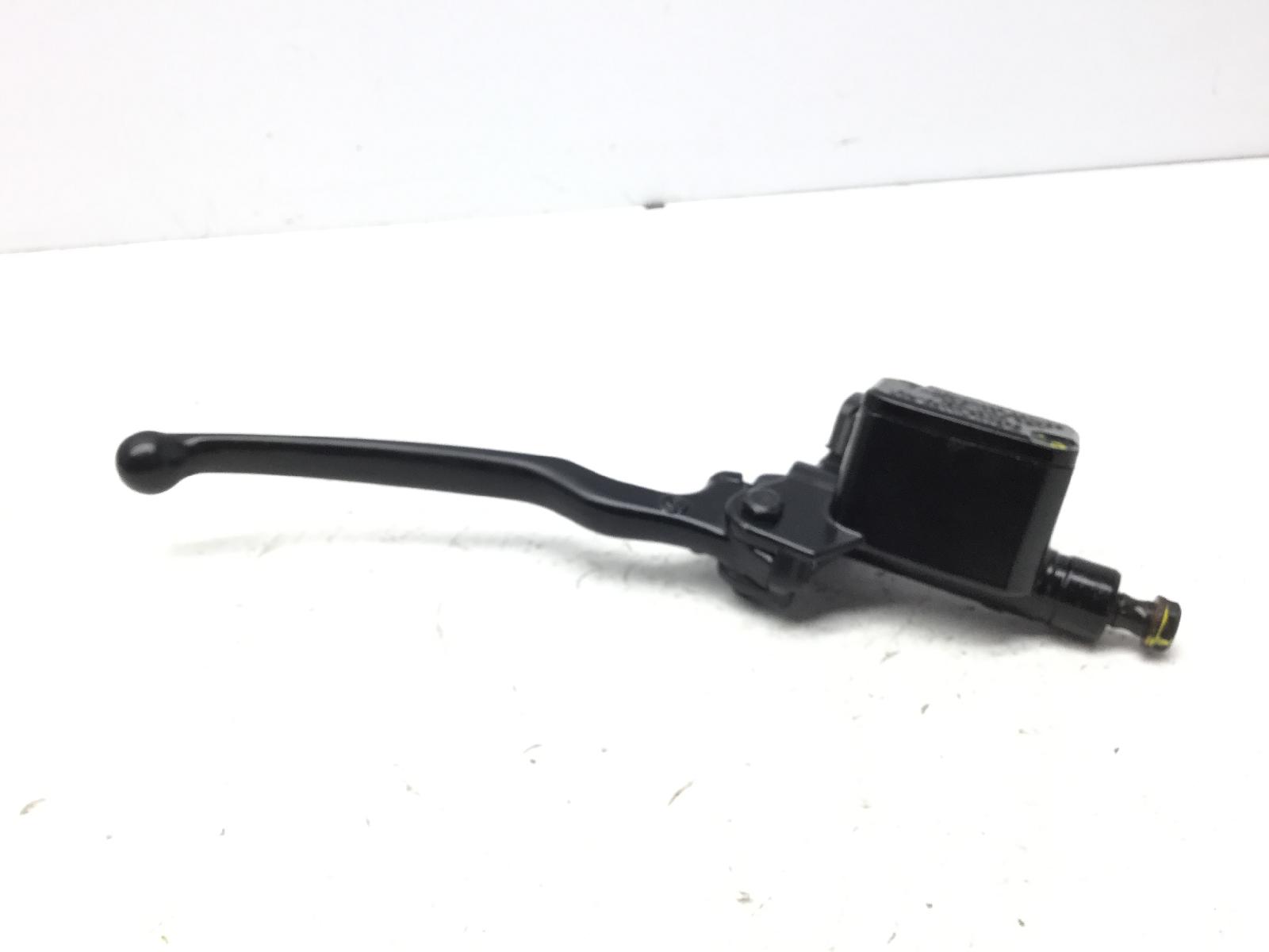 Piaggio mp3 erl ibrido 300 pompa destra freno anteriore no sensore 2010 2013 m65200