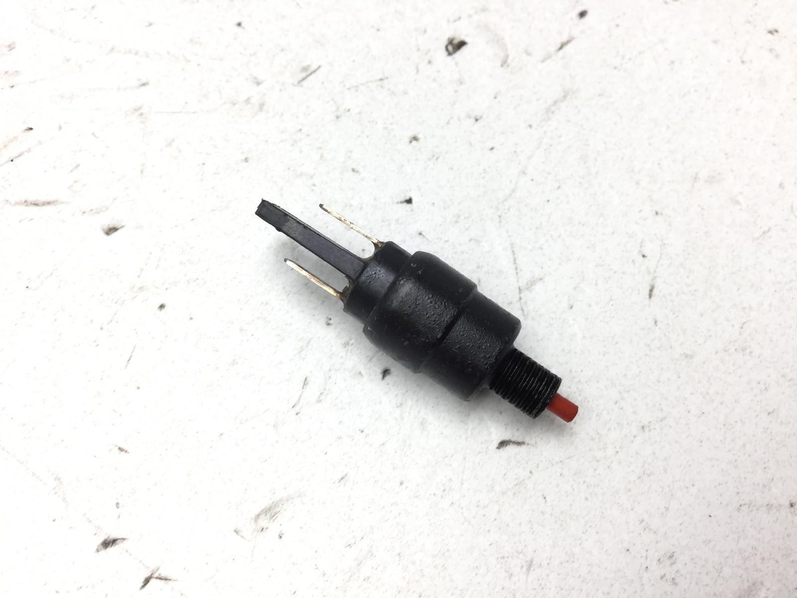 Piaggio mp3 erl ibrido 300 sensore pulsante microstop freno anteriore 2010 2013 m65200
