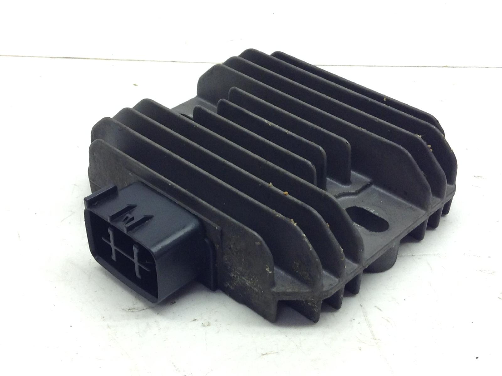 Suzuki burgman an 250 regolatore di tensione 2006 2006 bv111
