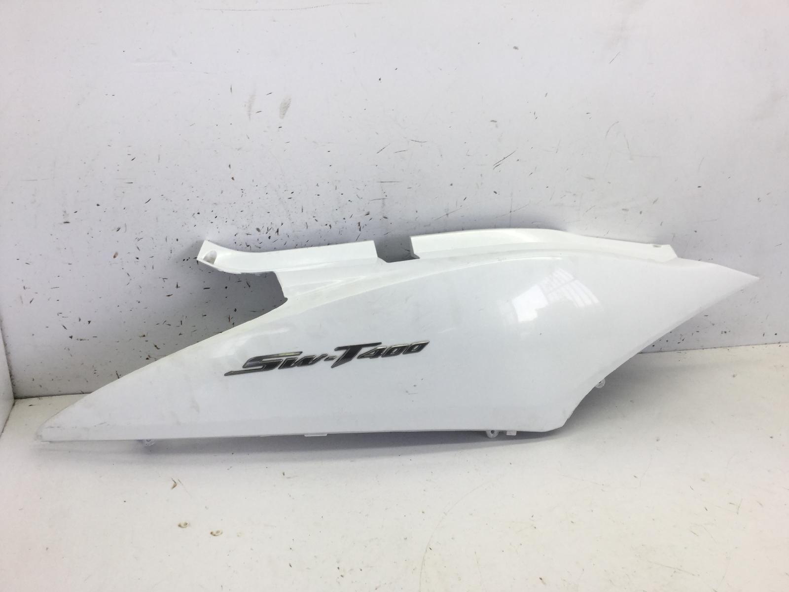 Honda sw-t 400 carena fiancata posteriore destra - attacco rotto 2009 2009 jh2nf03a79k