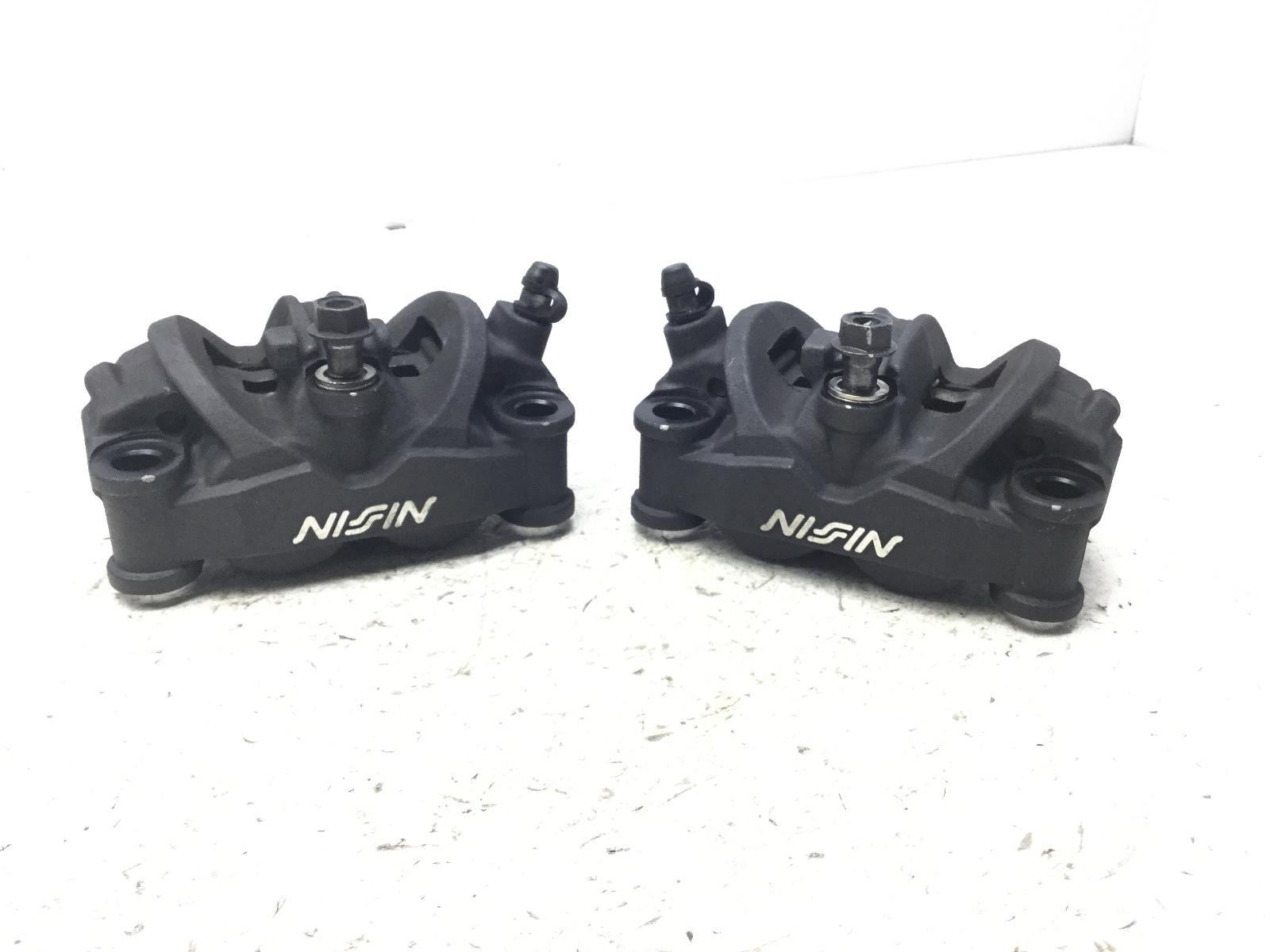Honda cbr 650 r 649 coppia pinze freno anteriori 100 mm interasse attacco 2020 2020 mlhrh01a6k5003852