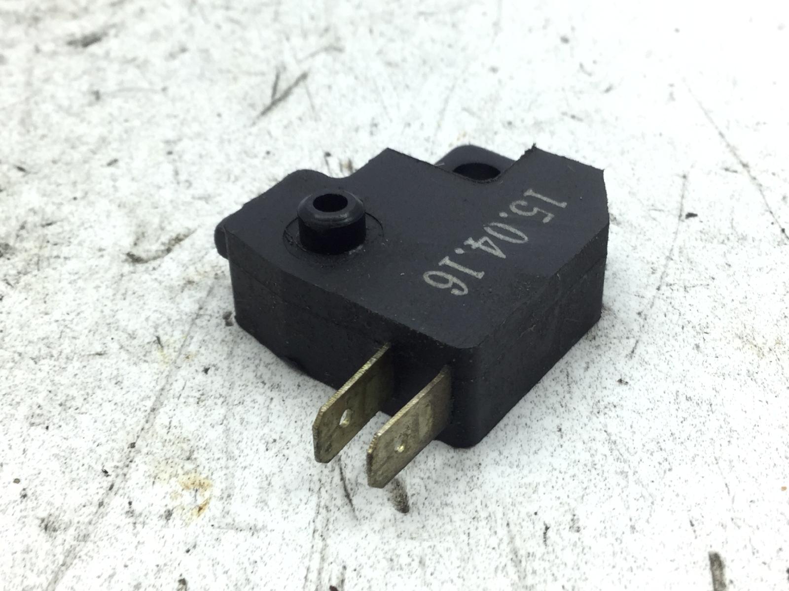 Sym symphony st 200 sensore stop microstop freno anteriore destro 2015 2015 xb20w1-eu