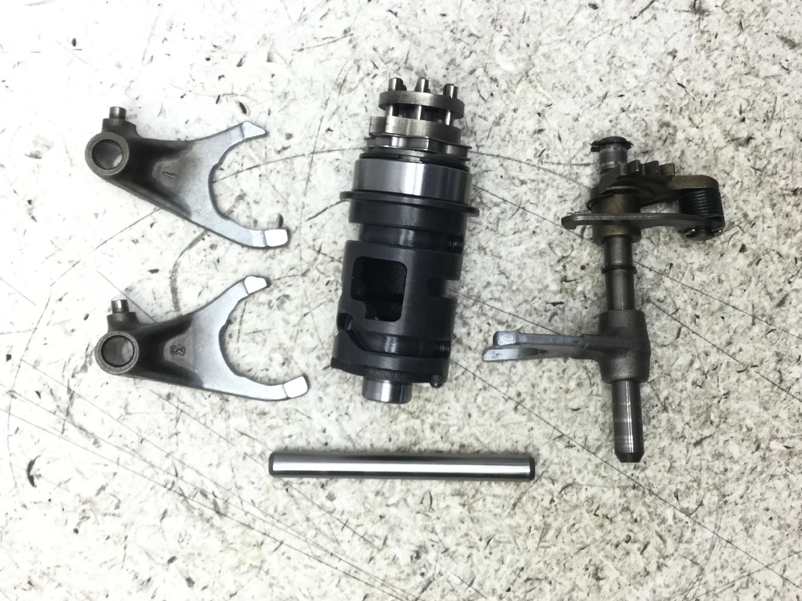 Yamaha xvs drag star 250 desmo desmodromico e forchette cambio 2001 2004 vg031