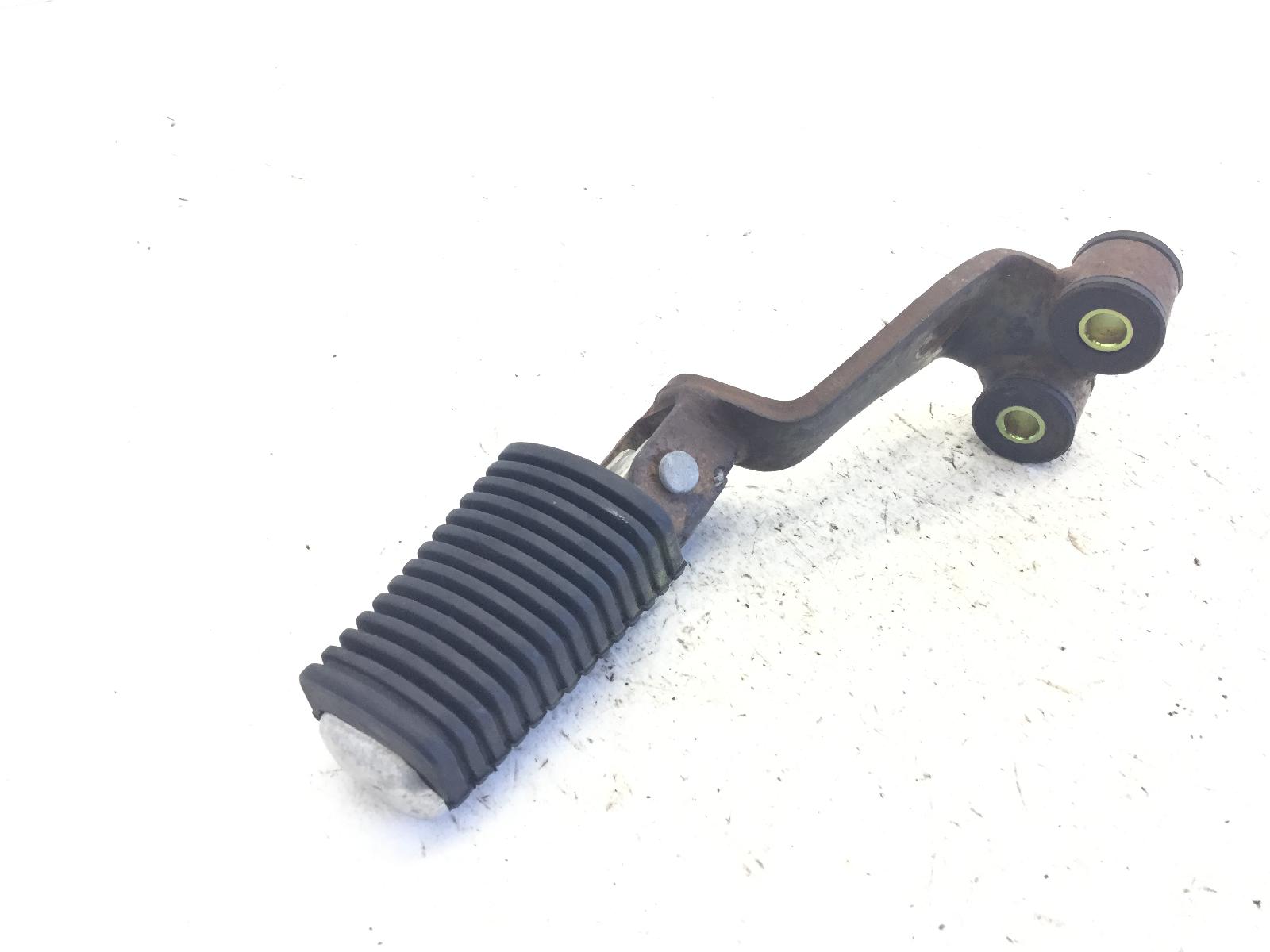 Yamaha xvs drag star 250 pedana anteriore poggiapiede destra e supporto 2001 2004 vg031