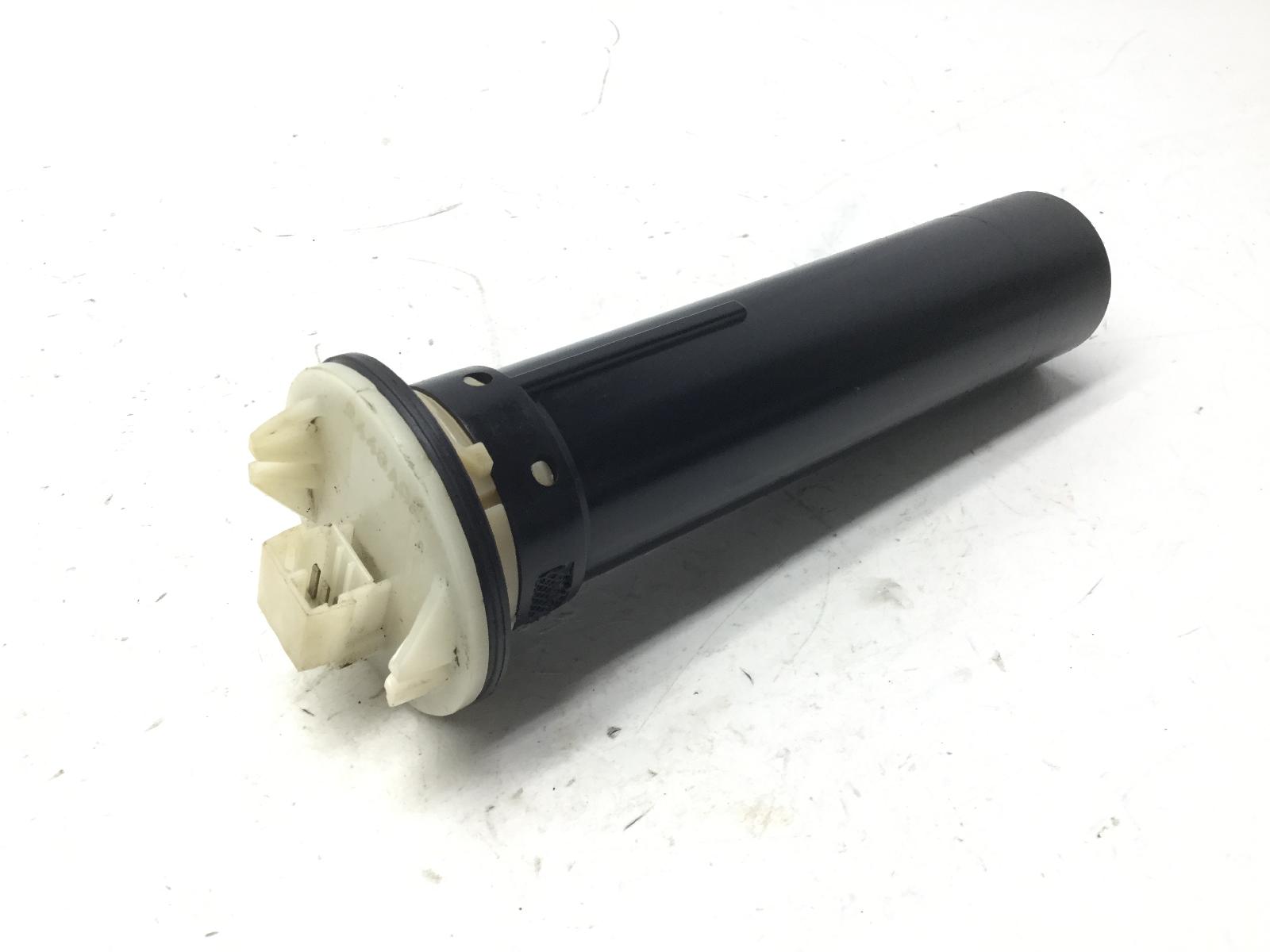 Piaggio vespa s e3 125 galleggiante sonda livello serbatoio benzina fuel 2007 2008 m44302