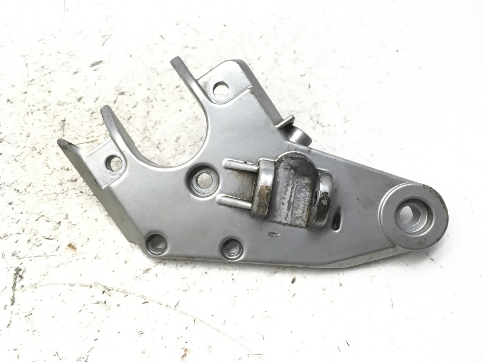 Bmw r 850 r 848 staffa supporto pedana anteriore destra 1997 1997