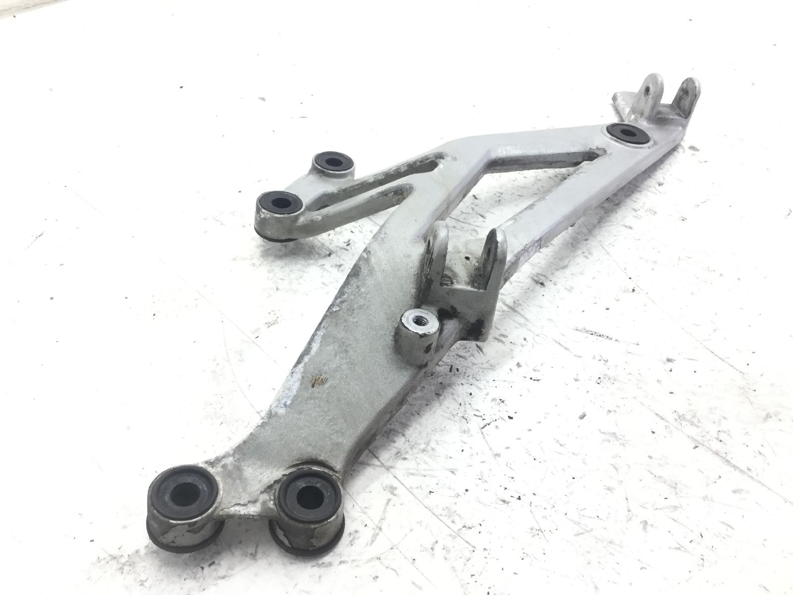 Ducati monster 620 staffa supporto pedane poggiapiedi sinistra 2003 2003 m400aa