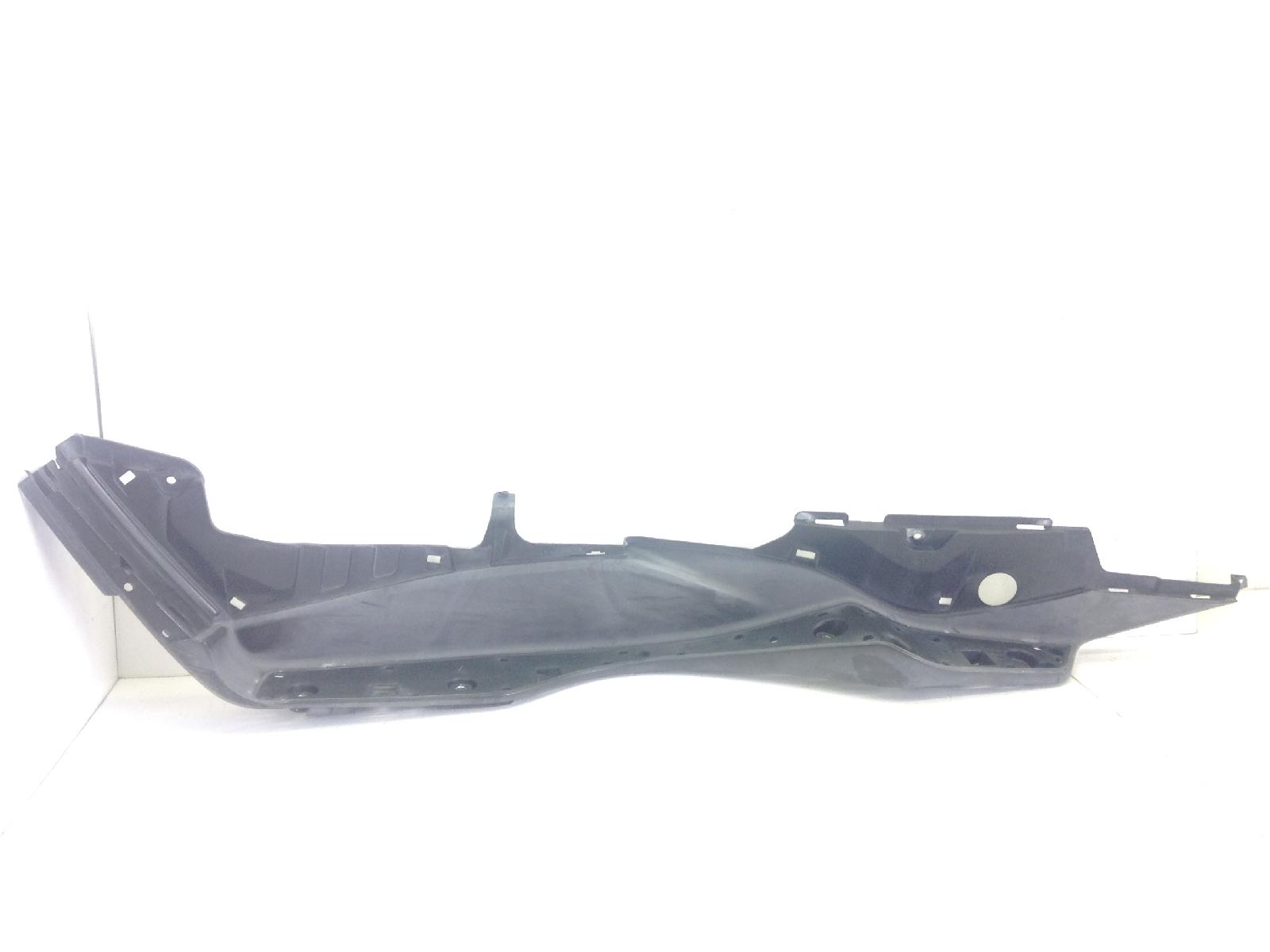 Suzuki burgman an 400 carena pedana pavimento poggiapiedi sinistra 2012 2012 cg111