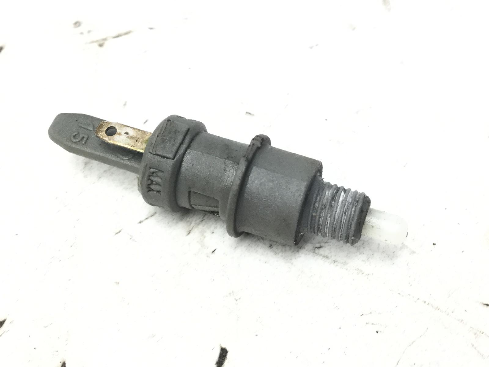 Mbk booster spirit 50 sensore pulsante stop microstop freno posteriore 2003 2003 sa065