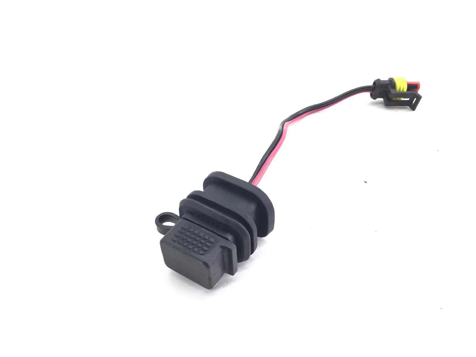 Piaggio vespa primavera km0 50 presa usb 2014 2017 c53302