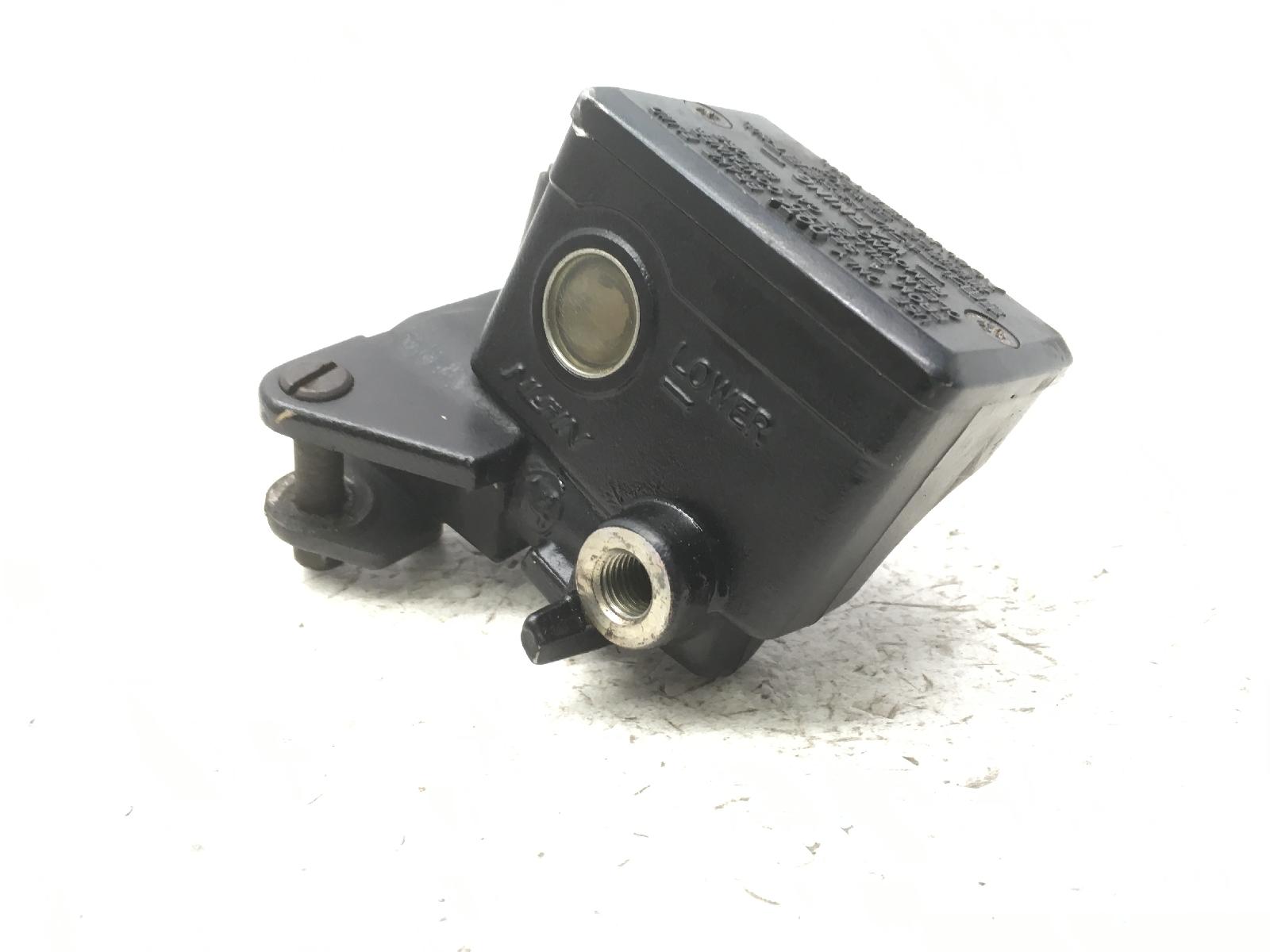 Yamaha fzs fazer 600 pompa destra freno anteriore no leva no sensore 2000 2001 rj021
