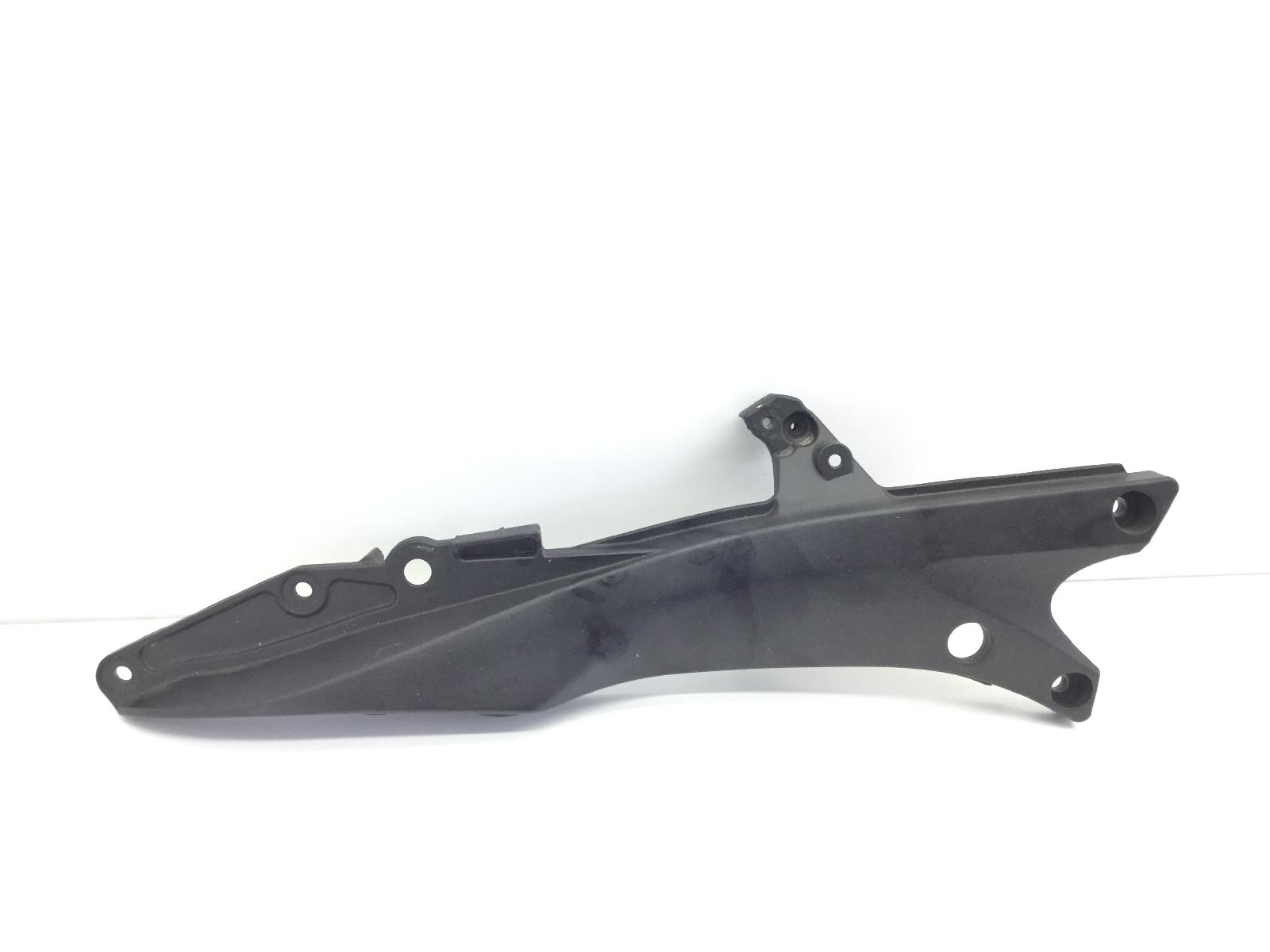 Suzuki gsx-r 1000 staffa destra supporto telaio telaietto posteriore 2007 2008