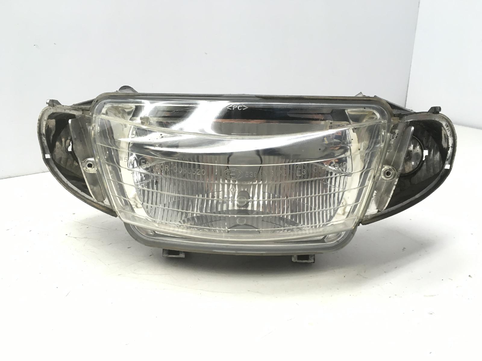 Peugeot elyseo 100 faro fanale frecce anteriore attacco rotto 2000 2000 vgag2aak
