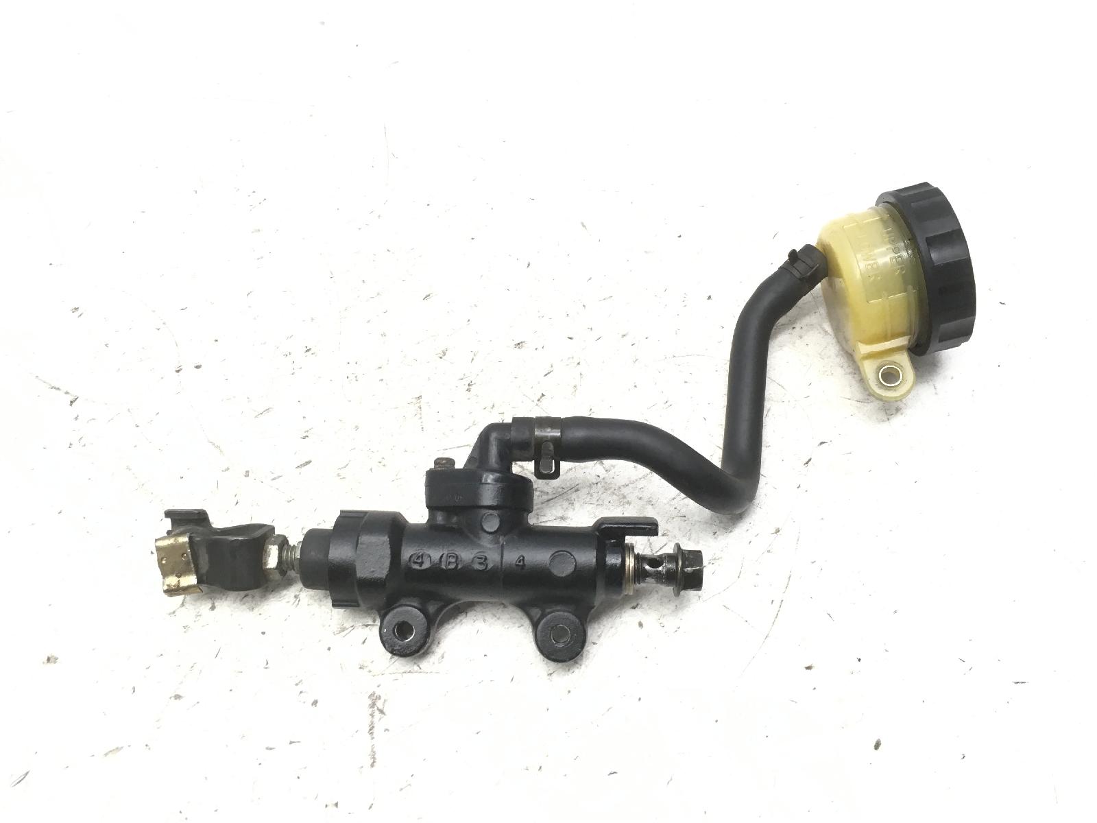Honda cbf s abs 600 pompa freno posteriore con vaschetta 2004 2006 zdcpc38b04f