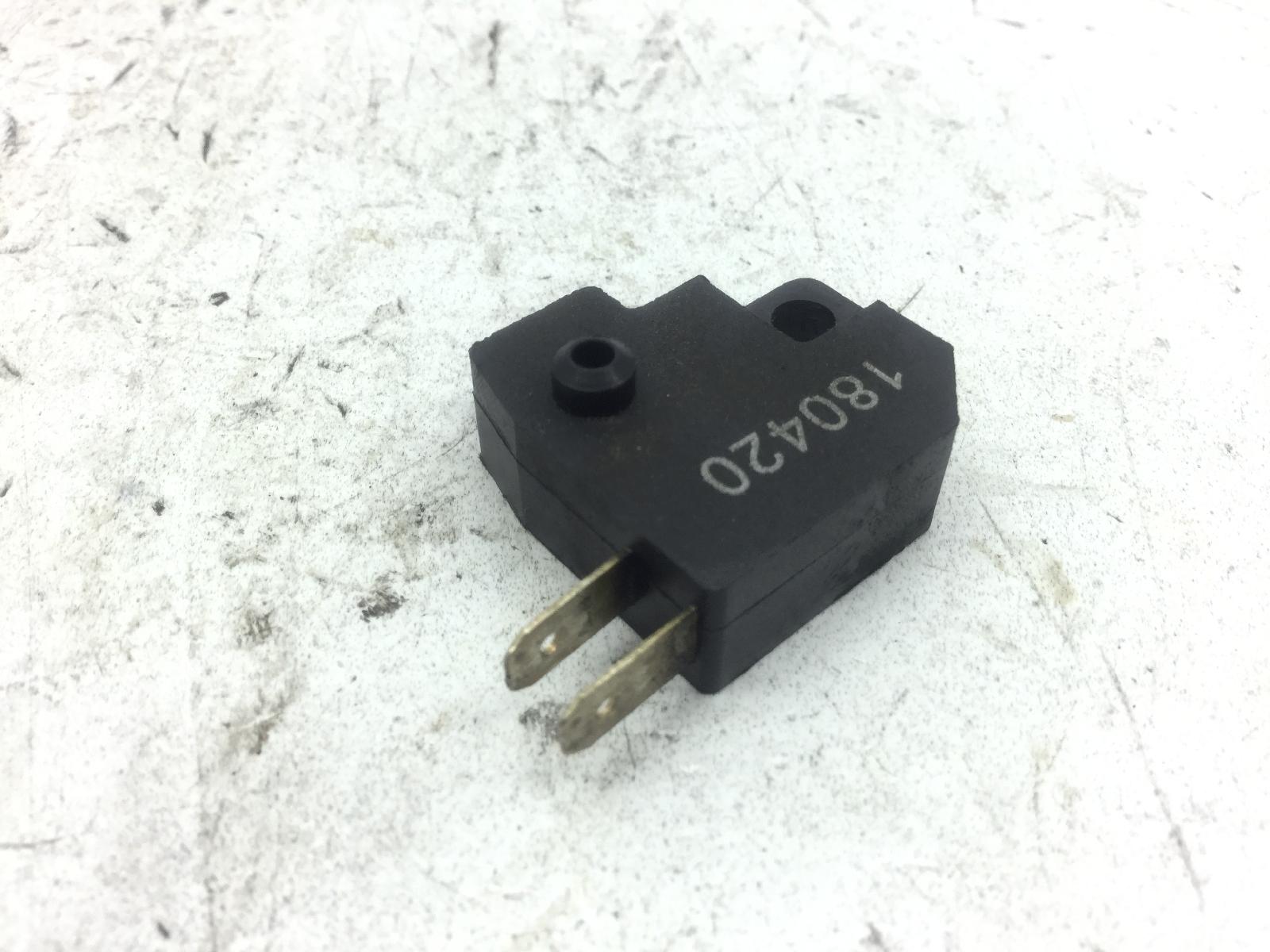 Sym symphony s e4 125 sensore stop microstop freno anteriore destro 2016 2016 lxmxba302