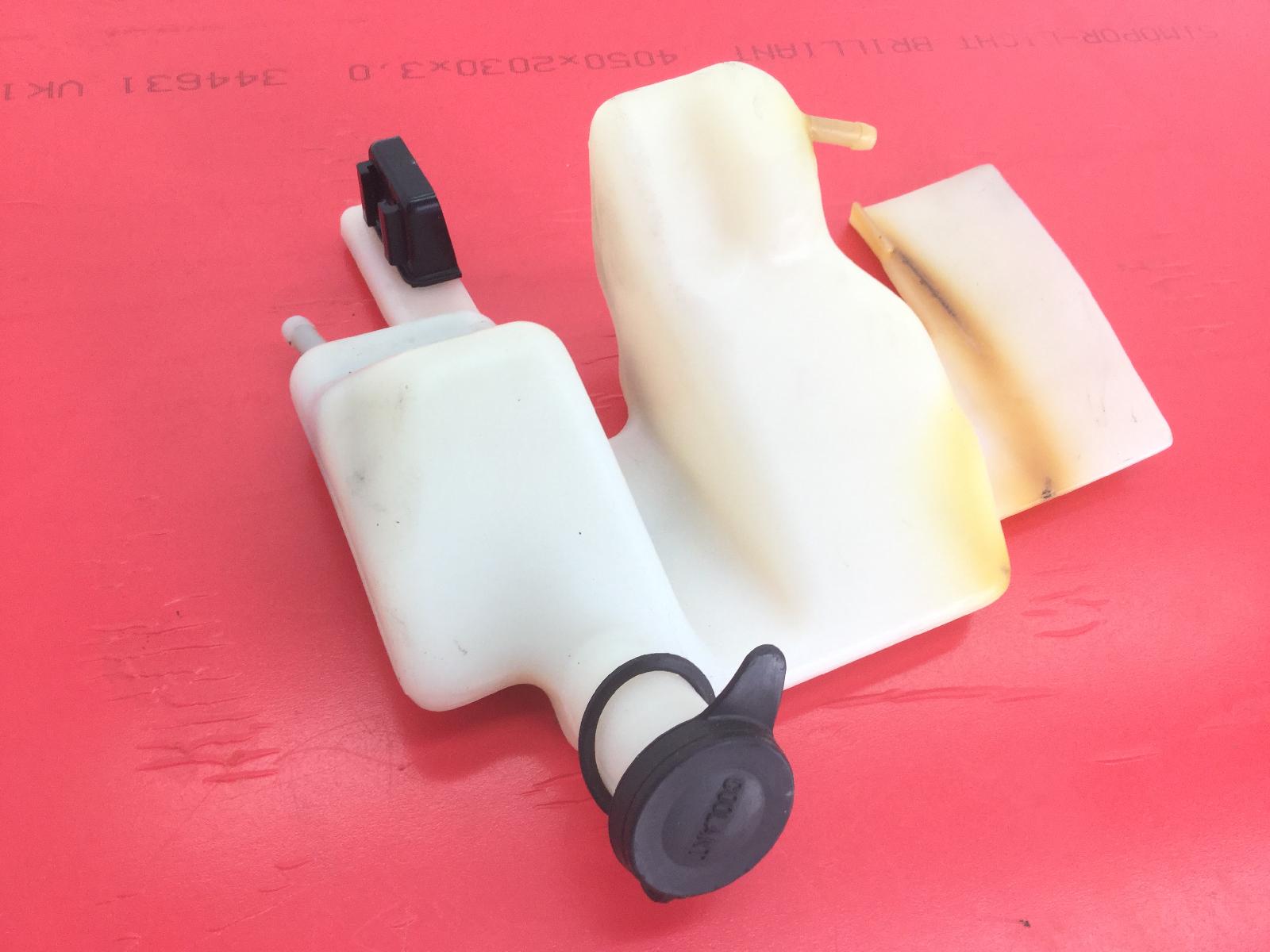 Honda hornet 600 vaso espansione liquido raffreddamento radiatore e tappo 1999 1999 jh2pc34a6xm