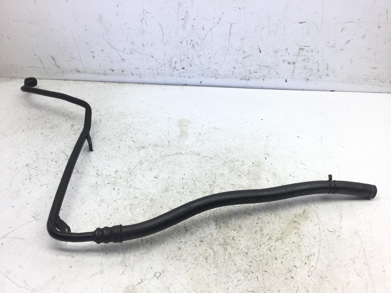 Bmw r 1100 rt 1100 tubo radiatore olio 2000 2000 wb10413a7y7d29347