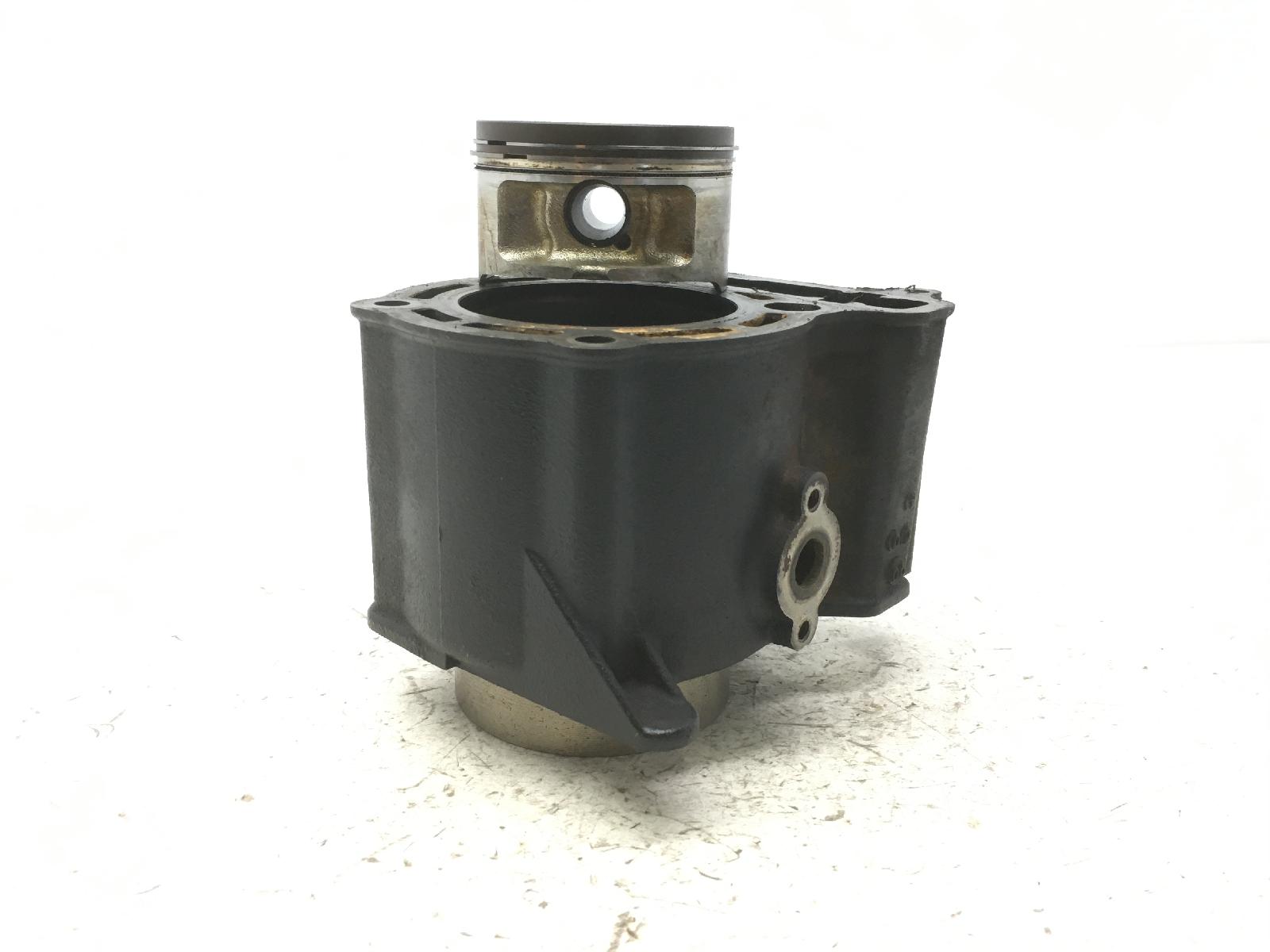 Aprilia leonardo 250 cilindro e pistone 2002 2004 sv001