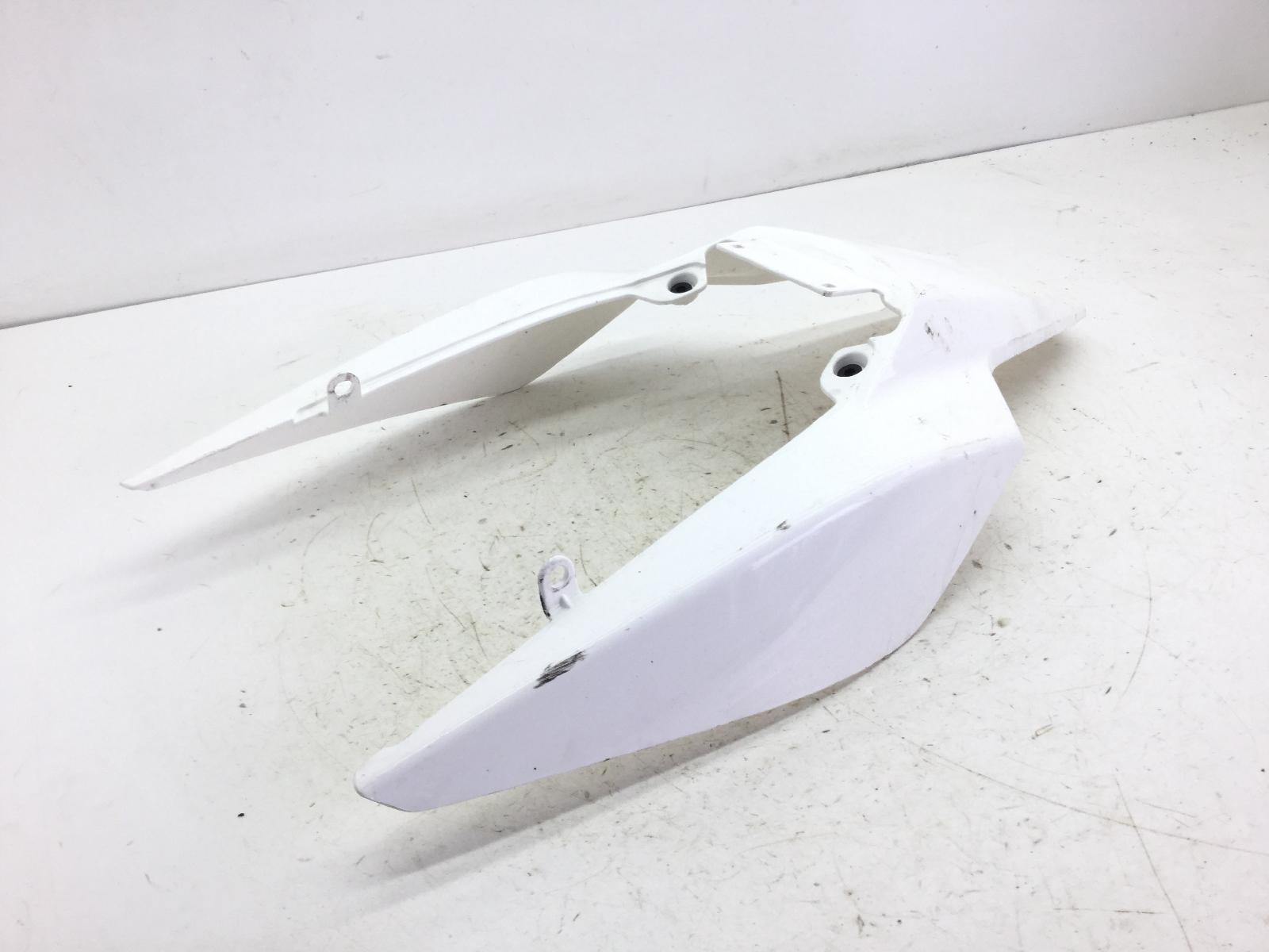 Derbi senda sm racing 2t 50 carena coda codino posteriore -2 attacchi rotti 2010 2013