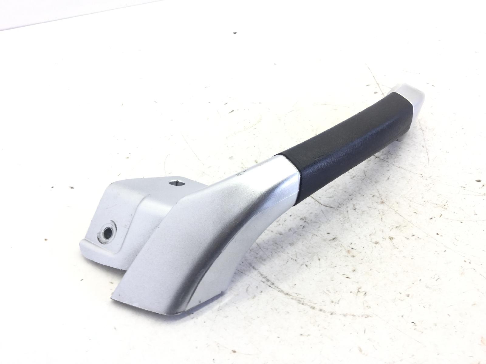 Piaggio mp3 mic 400 maniglia destra maniglione posteriore 2008 2010 m59102
