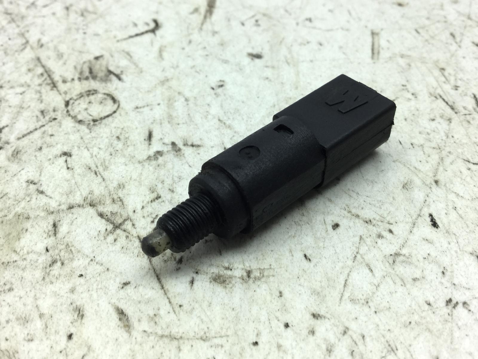 Piaggio mp3 mic 400 sensore stop microstop freno posteriore sinistro 2008 2010 m59102
