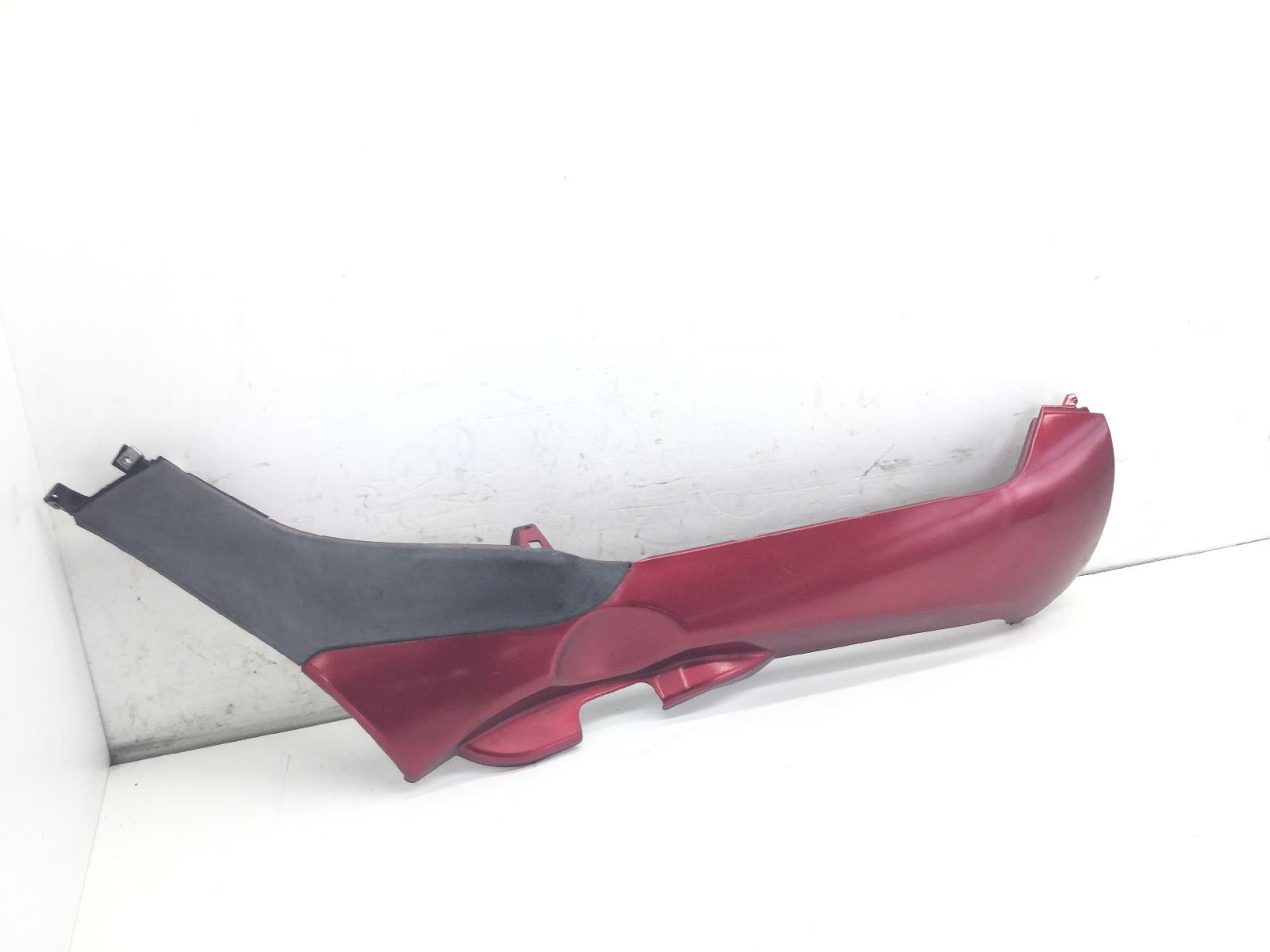 Piaggio mp3 mic 400 carena sottopedana destra 2008 2010 m59102