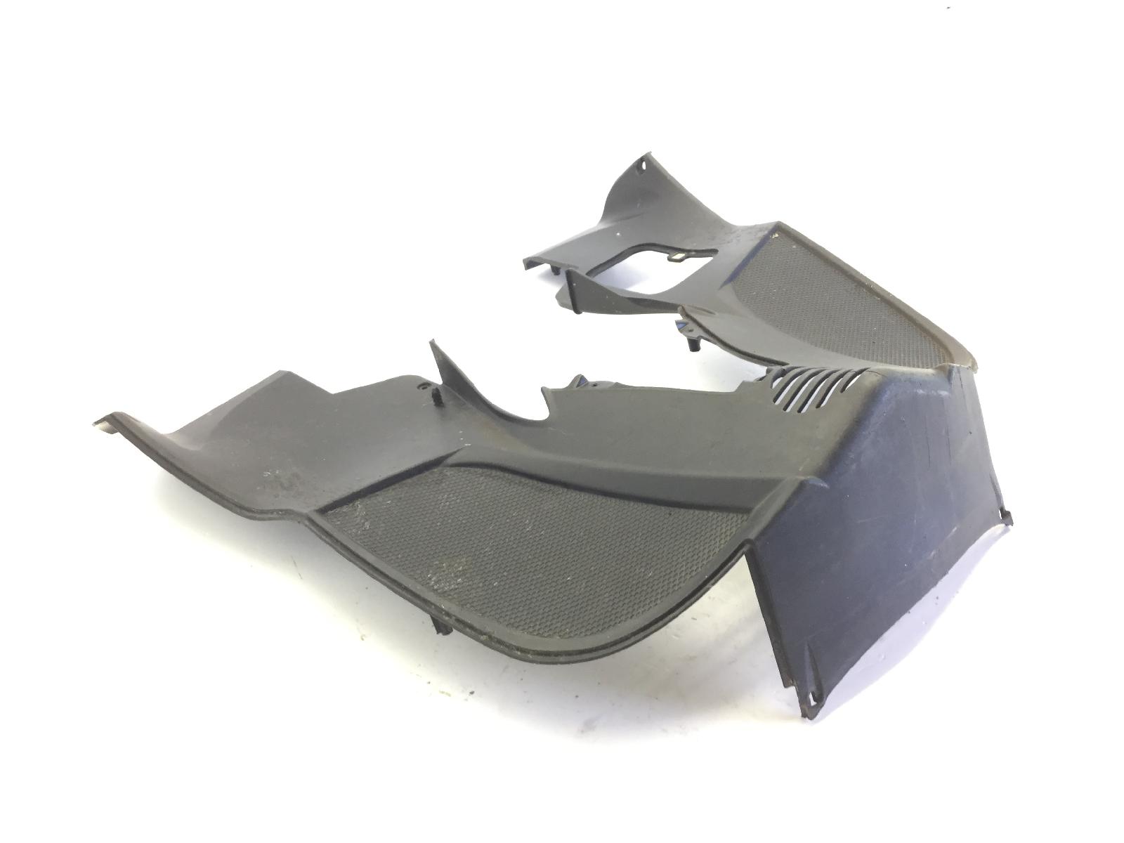 Piaggio mp3 yourban erl 300 carena vano ruota anteriore - 2 attacchi rotti 2011 2015