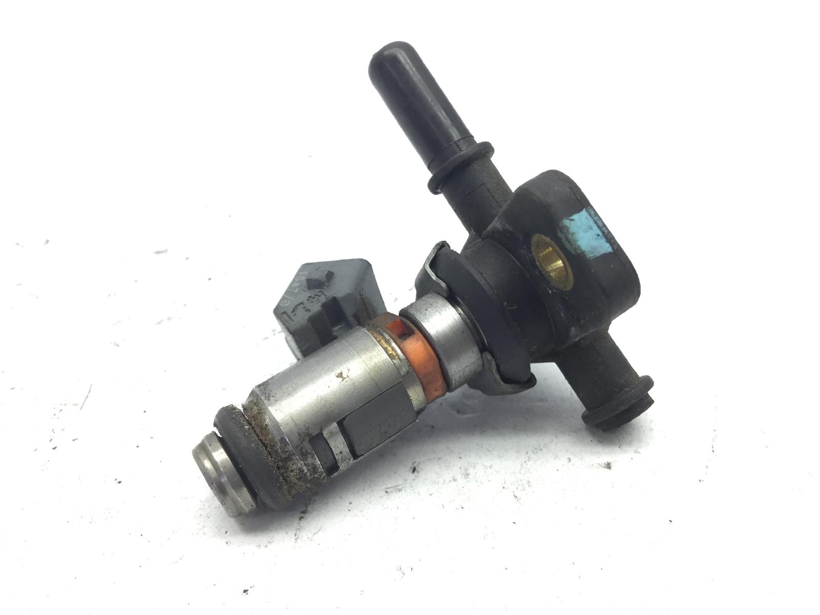 Piaggio mp3 yourban erl 300 iniettore benzina carburante fuel 2011 2015