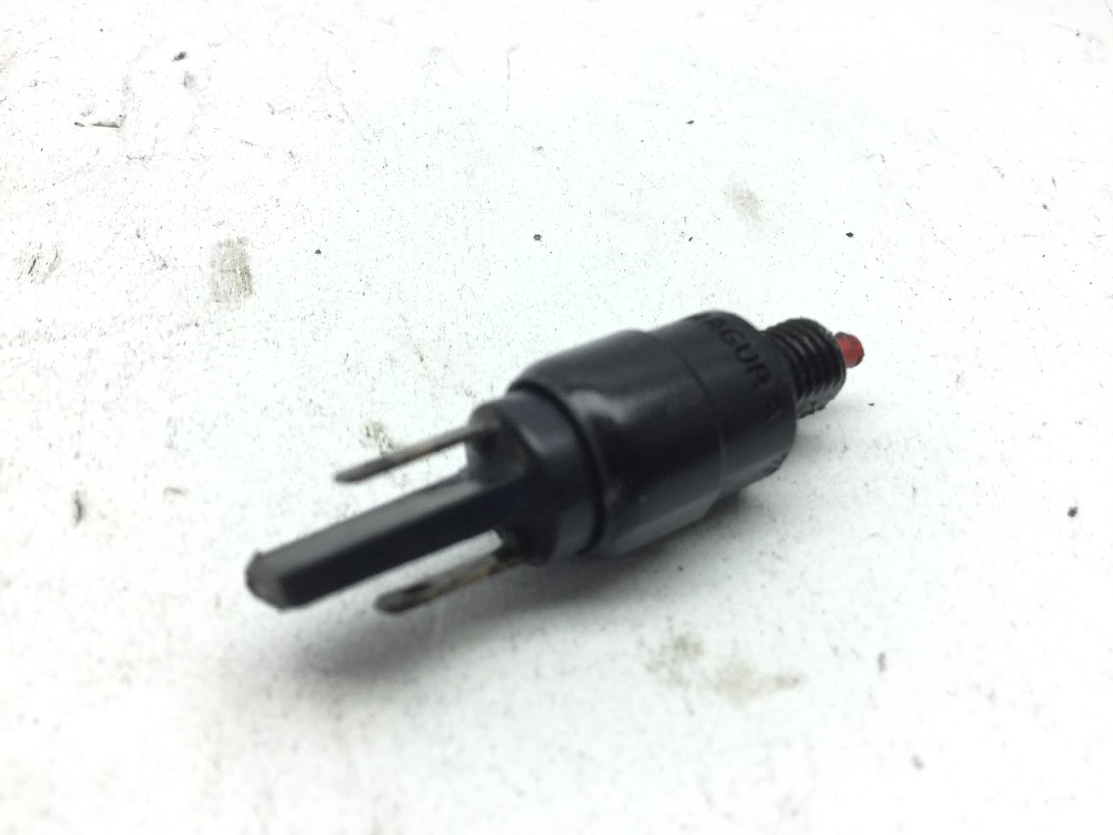 Piaggio mp3 yourban erl 300 sensore stop microstop freno anteriore destro 2011 2015 m71200