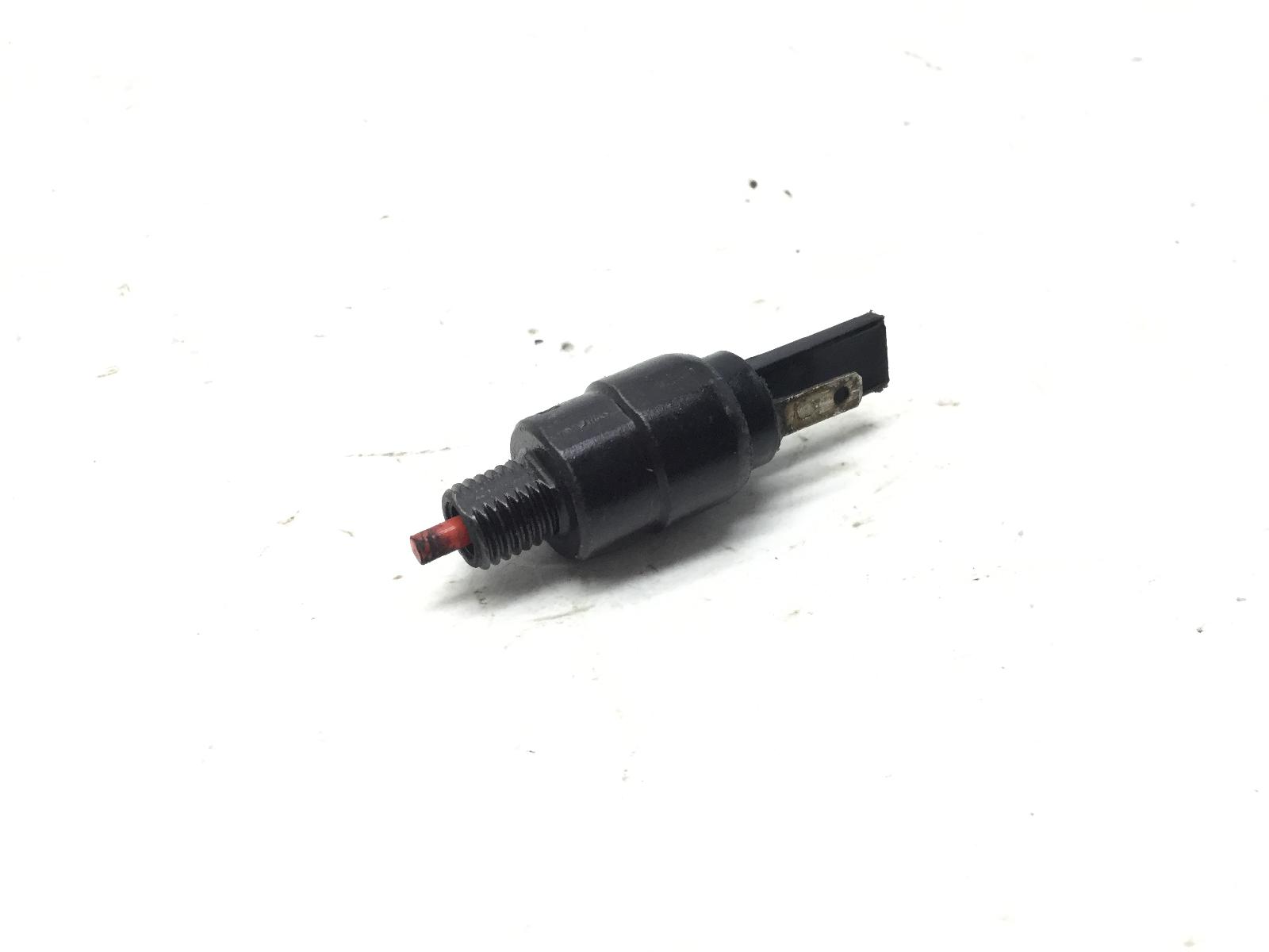 Piaggio mp3 yourban erl 300 sensore stop microstop freno anteriore destro 2011 2015 m71200