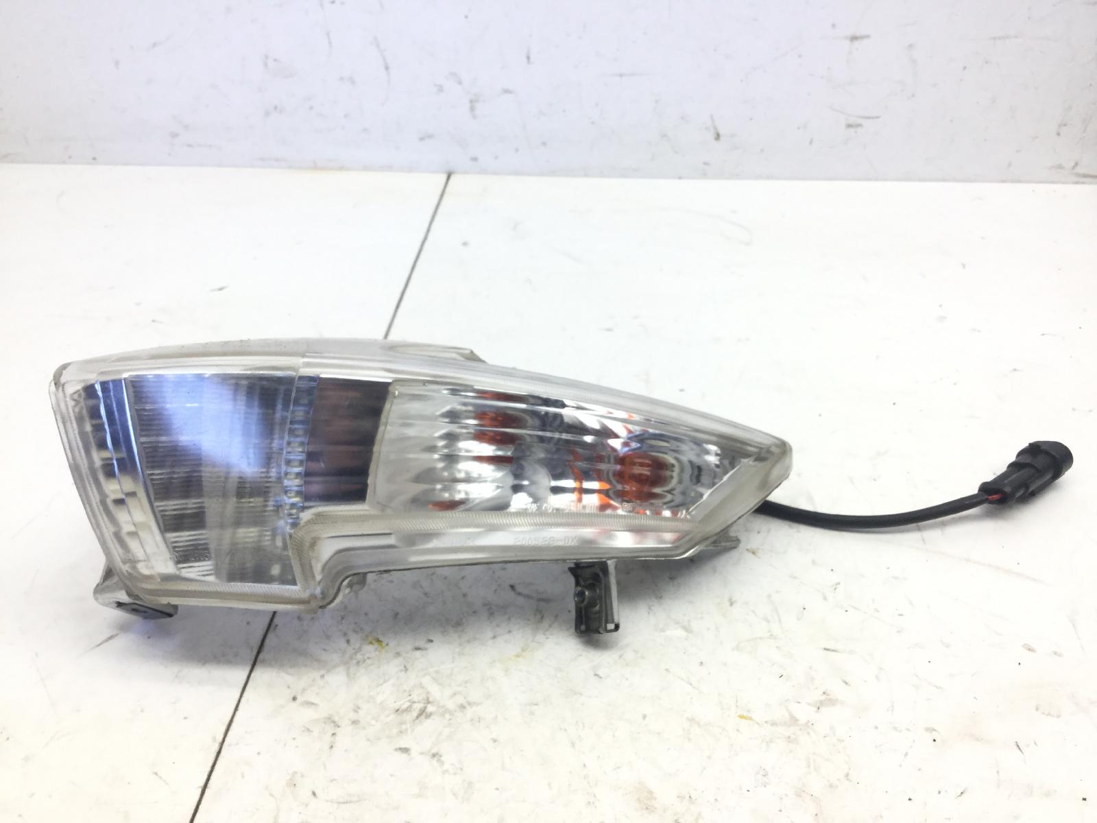 Piaggio mp3 yourban erl 300 faro fanale stop freccia posteriore destro 2011 2015 m71200