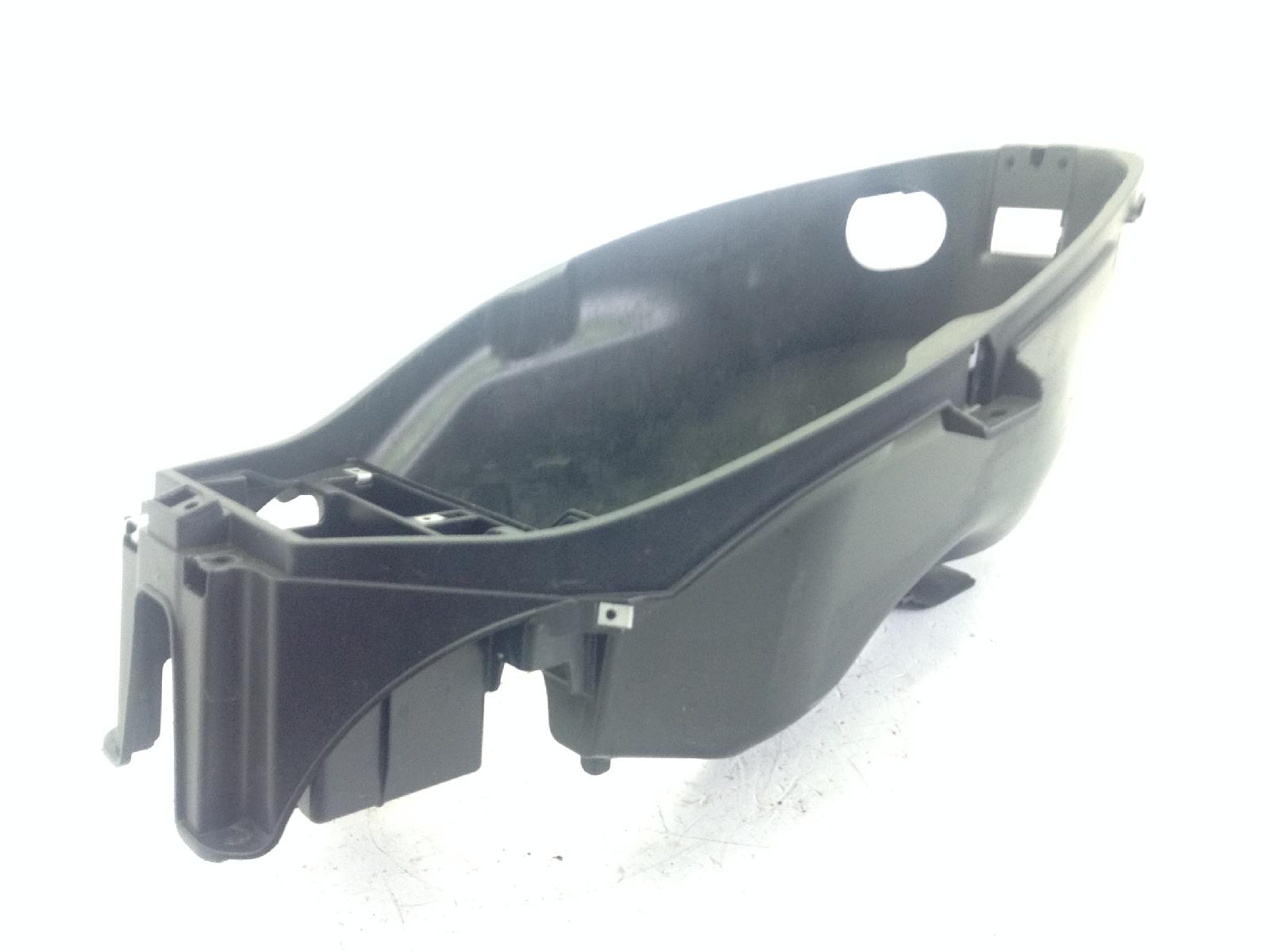 Piaggio mp3 yourban erl 300 carena vano sottosella 2011 2015 m71200