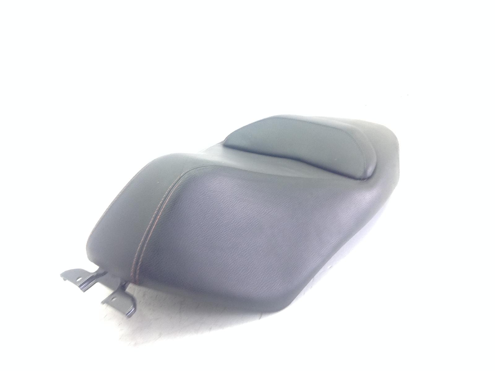 Piaggio mp3 yourban erl 300 sella saddle 2011 2015 m71200