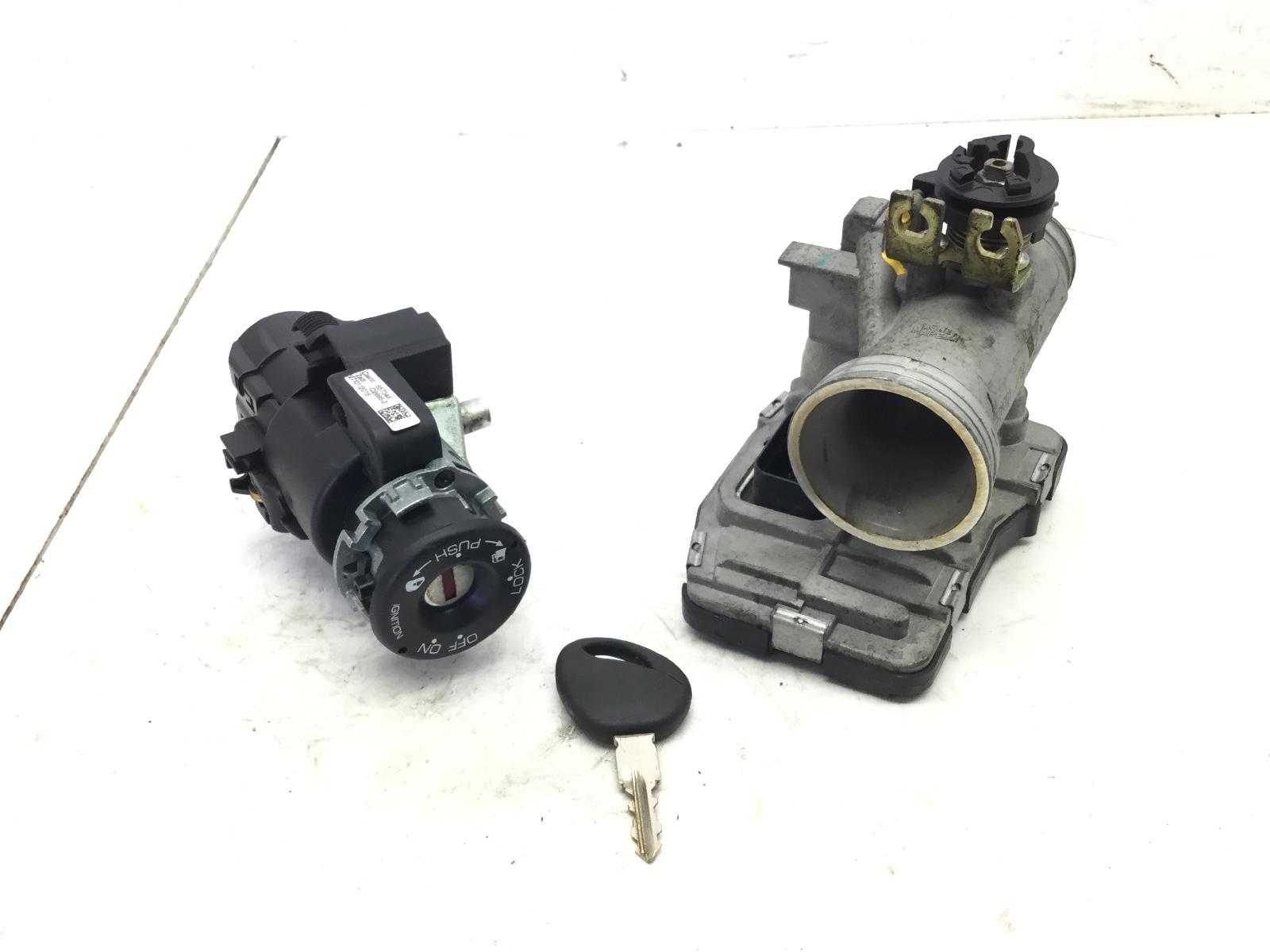 Piaggio mp3 yourban erl 300 blocchetto accensione corpo farfallato e chiave 2011 2015 m71200
