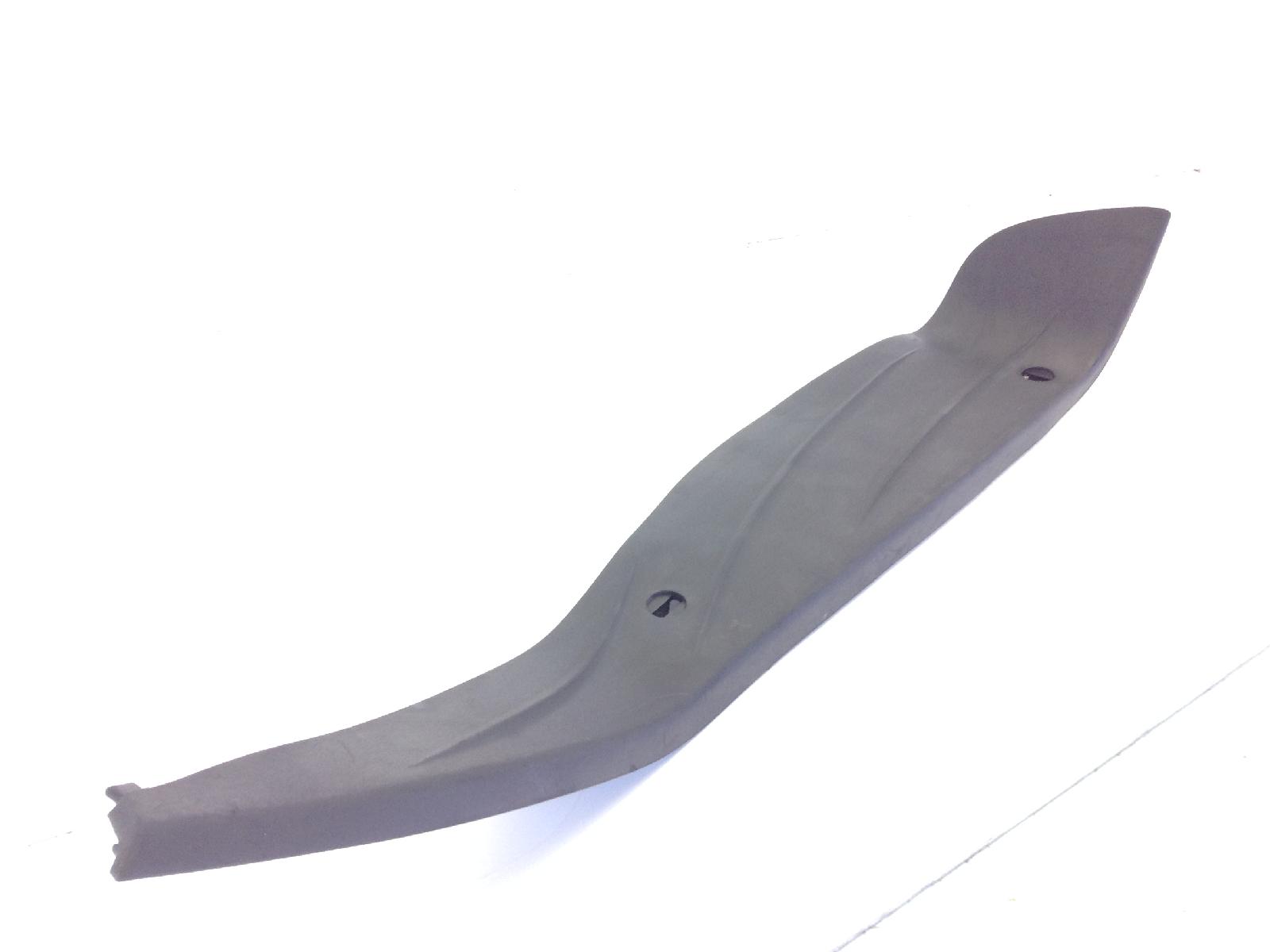 Piaggio mp3 yourban erl 300 tappetino destro pedana pavimento poggiapiedi 2011 2015 m71200