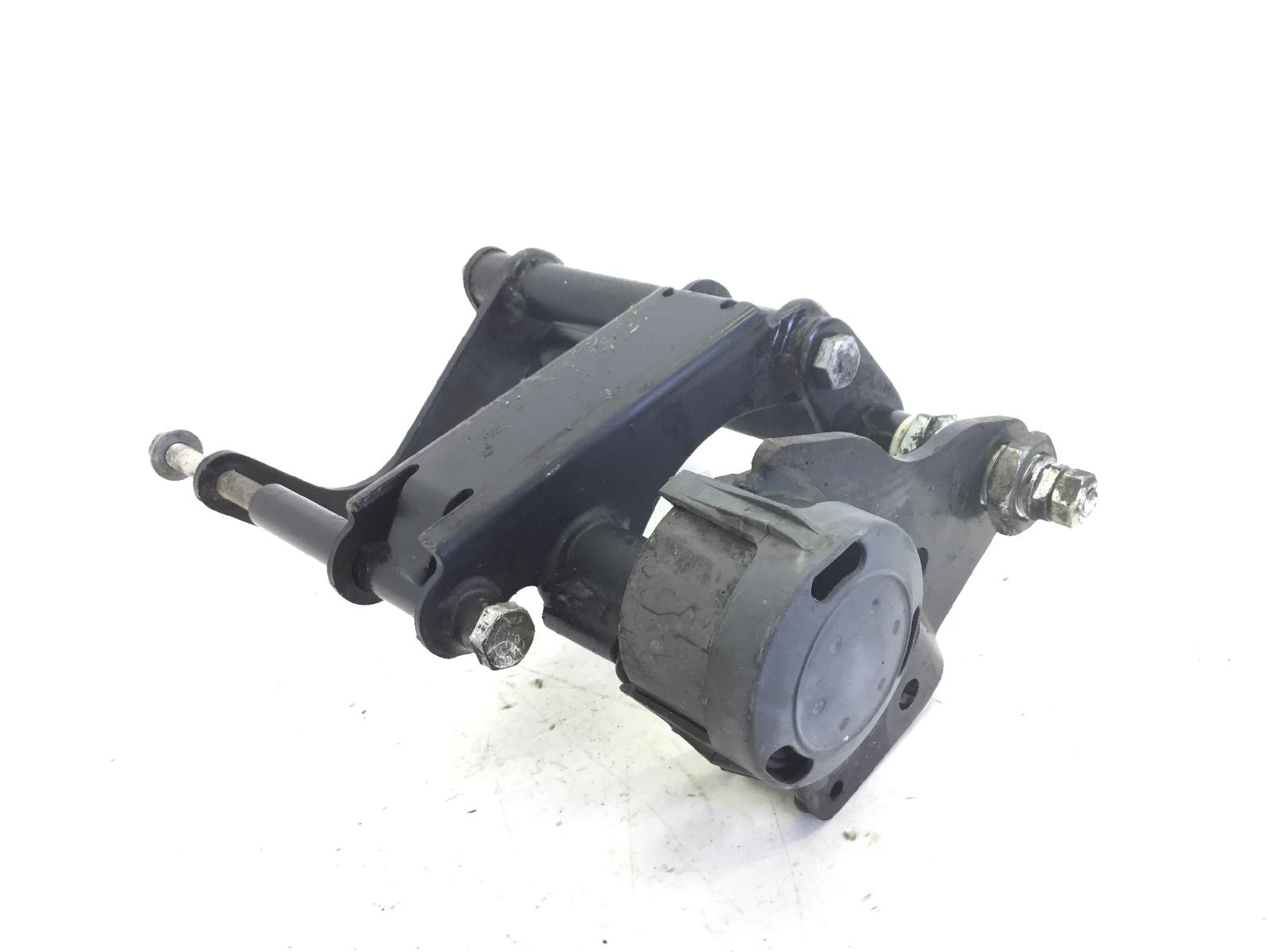 Piaggio mp3 125 staffa supporo motore 2006 2008 m47301